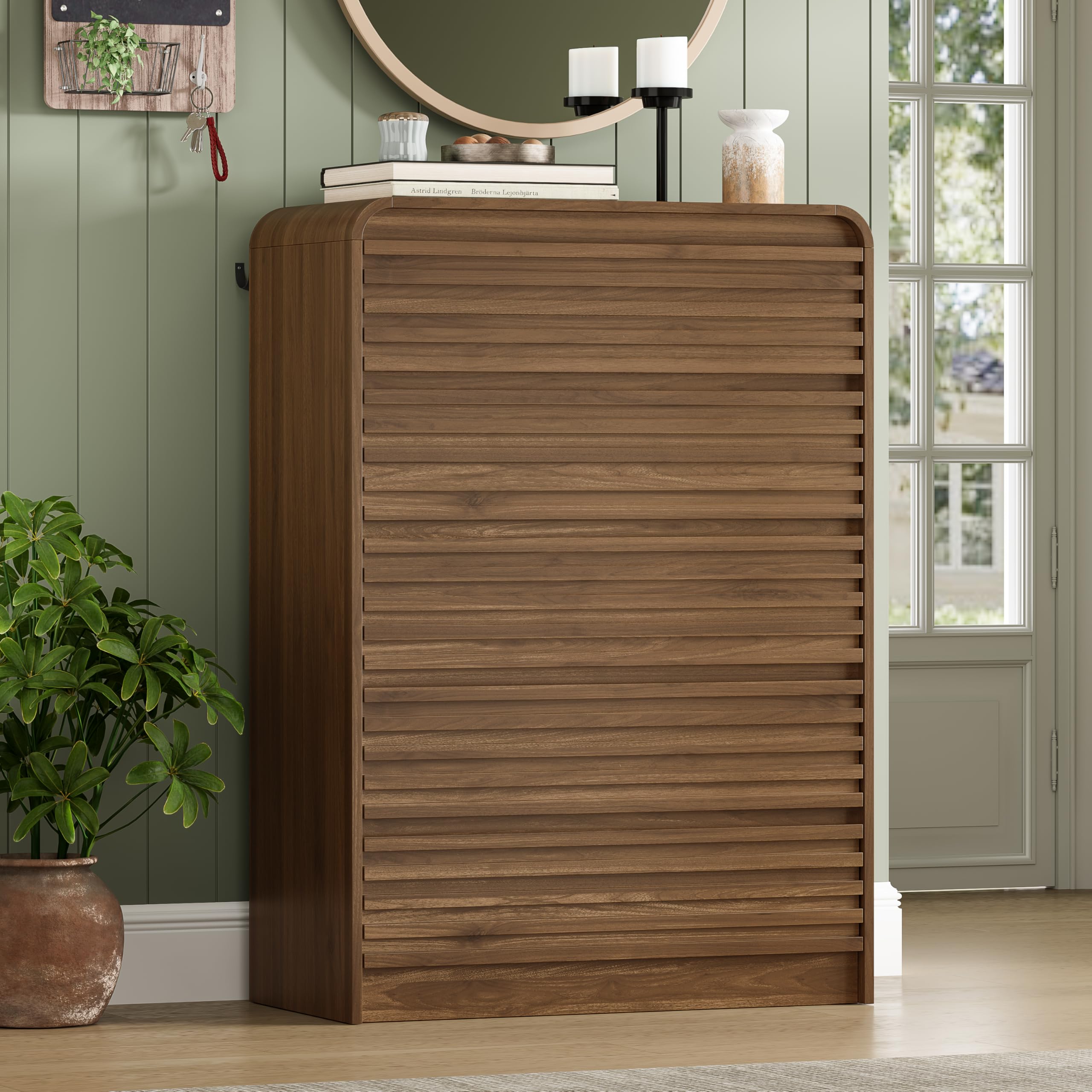 5 Drawer Dresser for Bedroom, 45" Tall Fluted Dresser with Curved Edge and Ergonomic Handleless, Large Wooden Clothes Storage Organizer, Modern Chest of Drawers for Closet, Living Room, Walnut