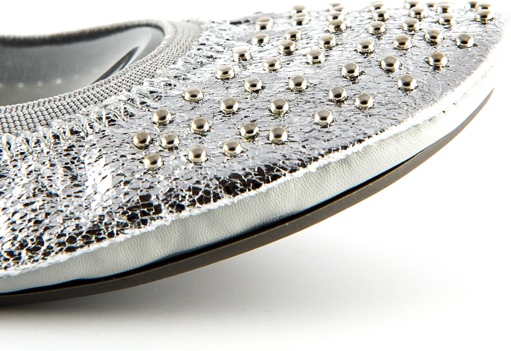 Fit in CloudsStud Embellished Portable Foldable Ballet Flats with Carry Pouch