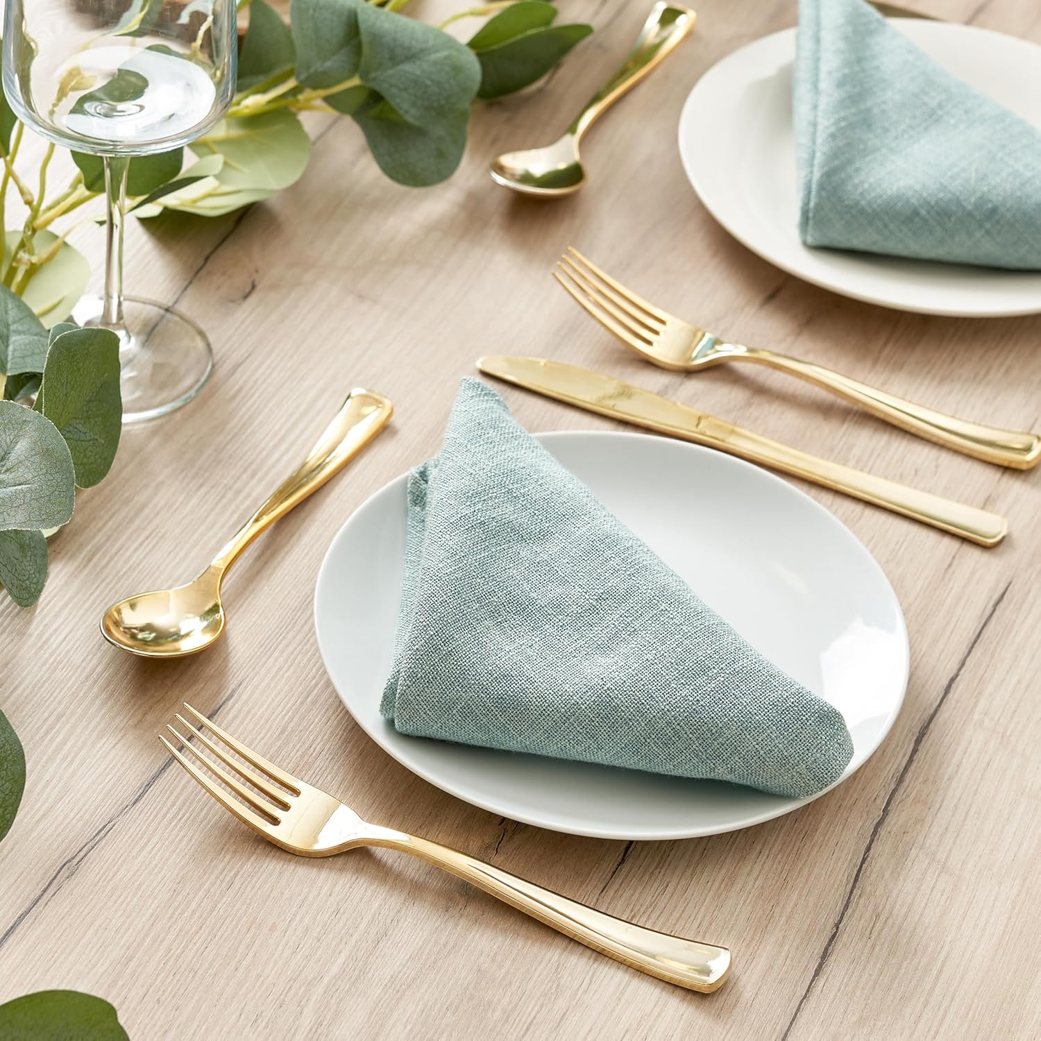 MATANA - 180 Gold Plastic Silverware Set (60 Knives 60 Forks 60 Spoons) Bulk Reusable Gold Plastic Cutlery Utensils for Party, Wedding, Dinner, Heavy Duty