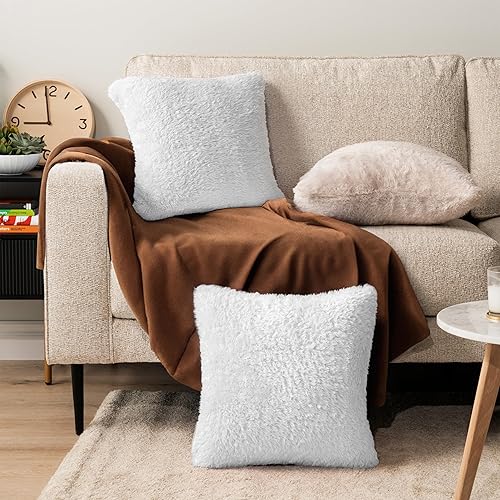 Miniatura 2 de PAVILIA Fundas de almohada blancas esponjosas, fundas de almohada decorativas para cama, sofá, funda de cojín de piel sintética suave, fundas de