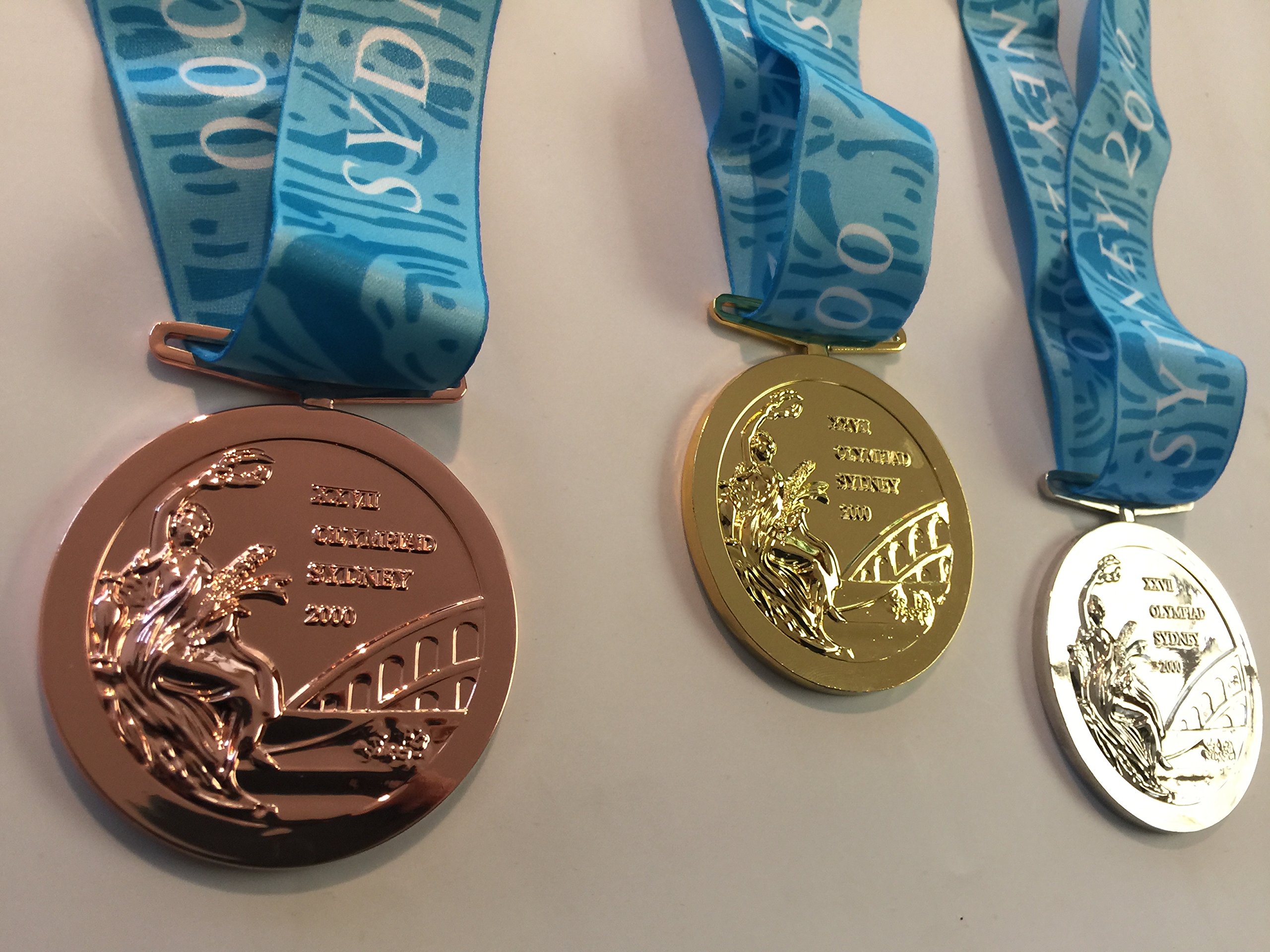 2000 Sydney Australia Olympic Souvenir Gold Silver Bronze Medals set with Ribbon RARE TEAM USA (Not a Pin or Coin)