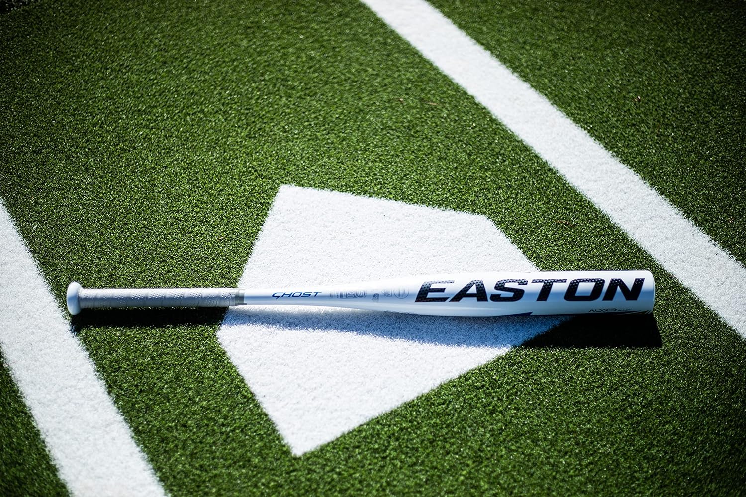 Easton | Ghost Youth Fastpitch Softball Bat | Approved for All Fields | -11 Drop | 1 Pc. Aluminum