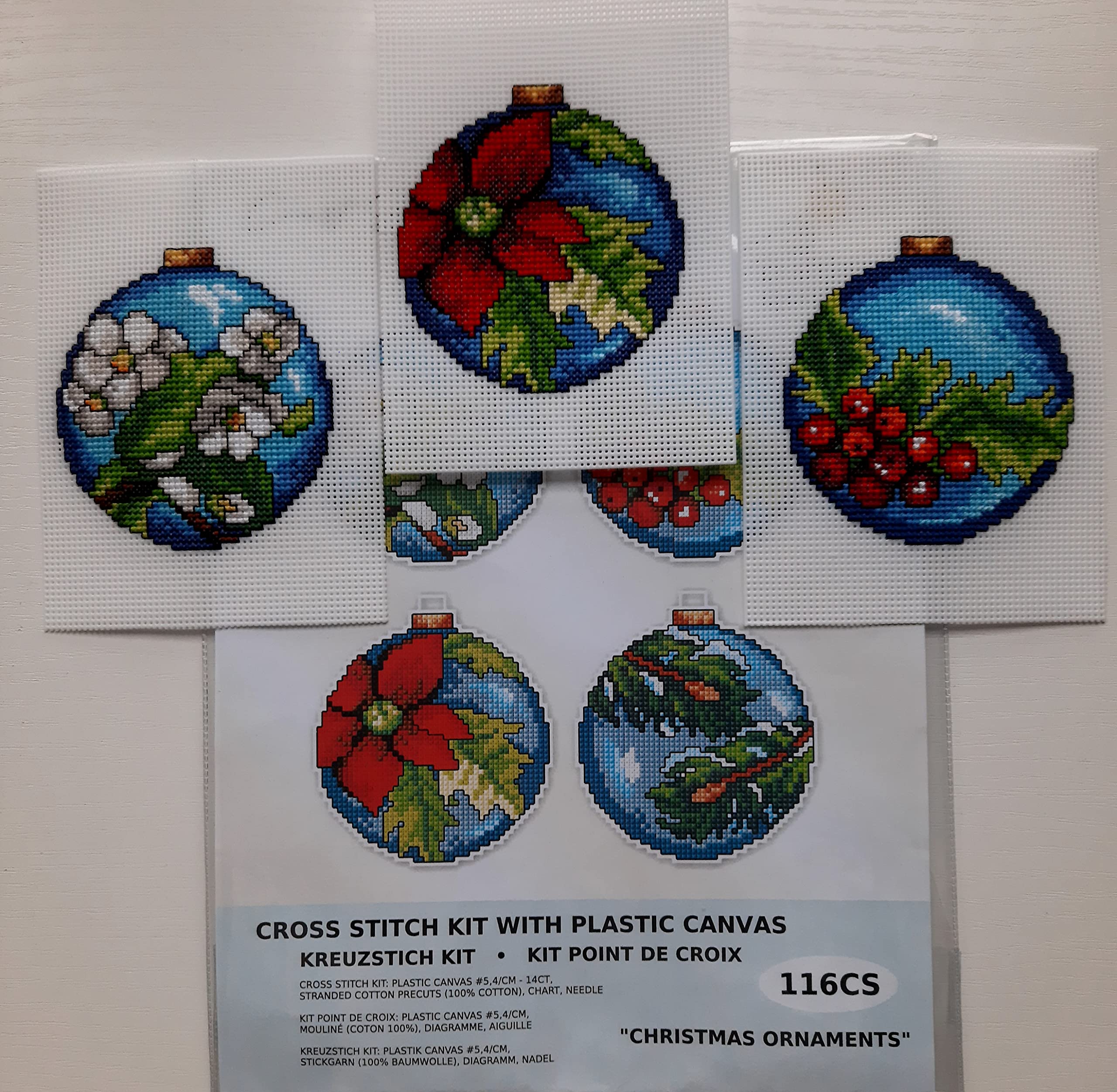 Crafting Spark Kreuzstich-Set auf Kunststoff-Leinwand mit Blumen, 4 weihnachtliche Ornament-Muster, je 9 x 10 cm, 116CS. Ideal für Bastel- und Stickliebhaber