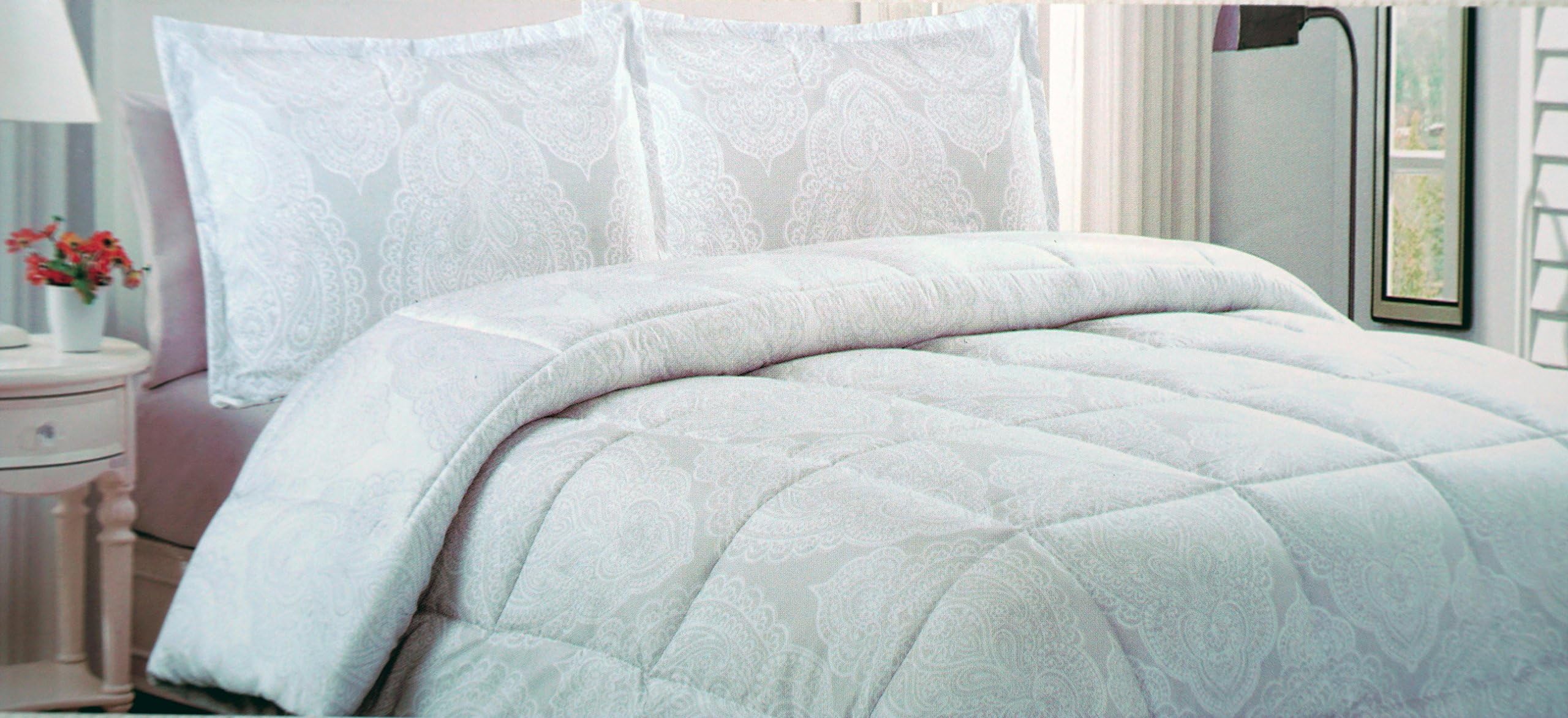Artisan de Luxe Bedding 3 Piece King Duvet Cover Set White Paisley Medallion on Light Gray