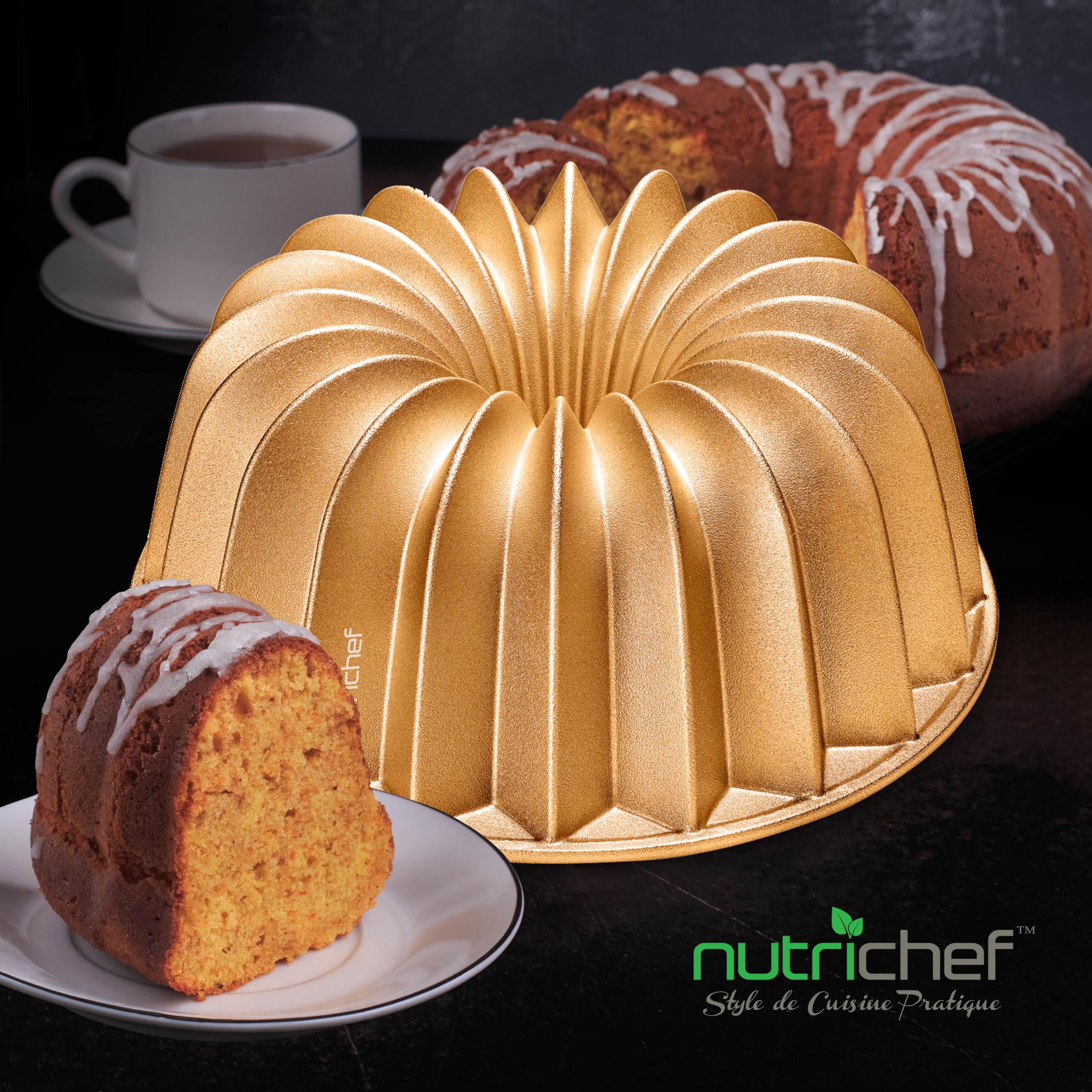 NutriChef Moule à Gâteau 23 cm – Aluminium Épais, Revêtement Antiadhésif, Lignes Acanalées, Chauffe Uniforme Jusqu’à 260 °C, Doré, Gold