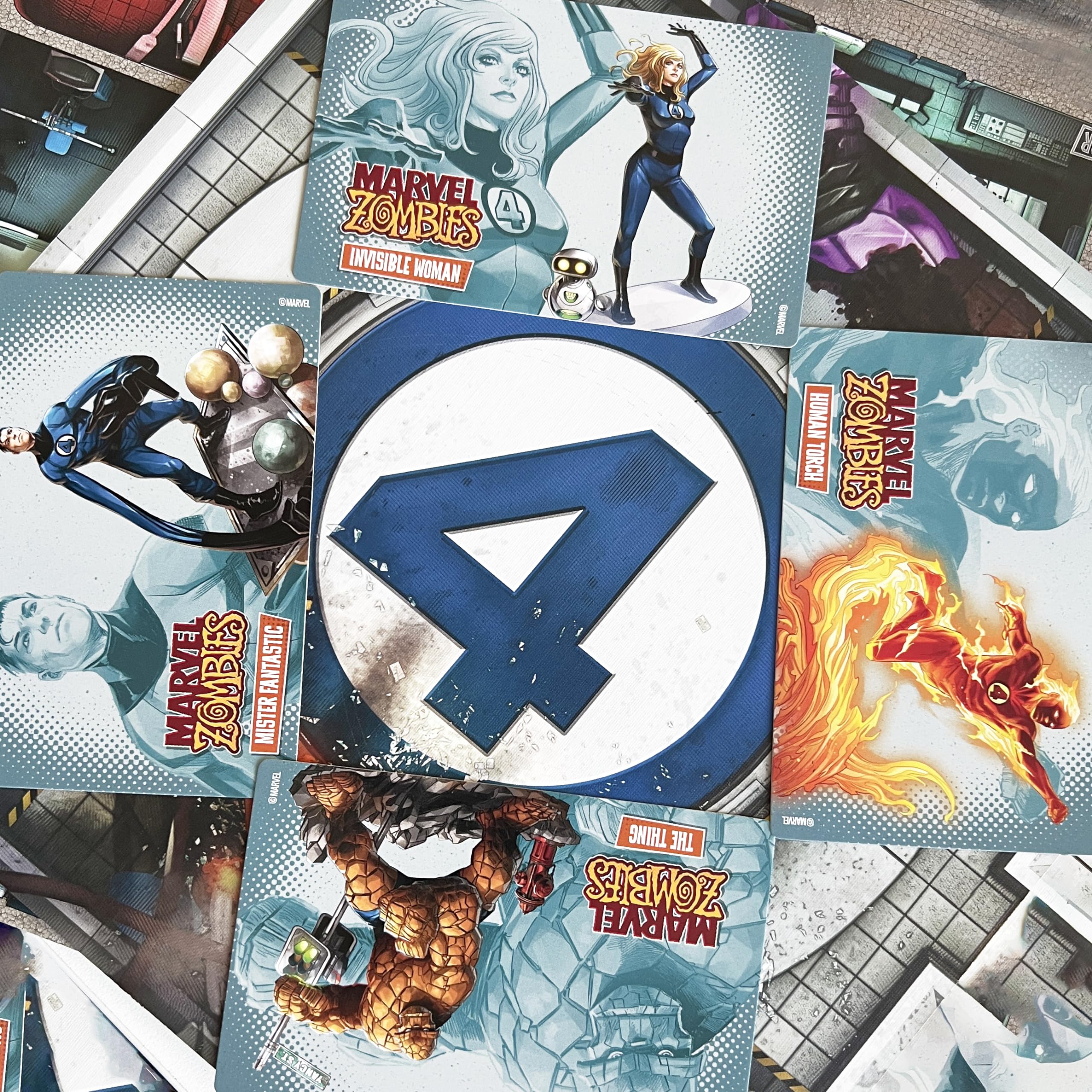 Asmodee - Marvel Zombies: Fantastic 4 - Under Siege, gra planszowa, 14+ lat, 1-6 graczy, wydanie włoskie
