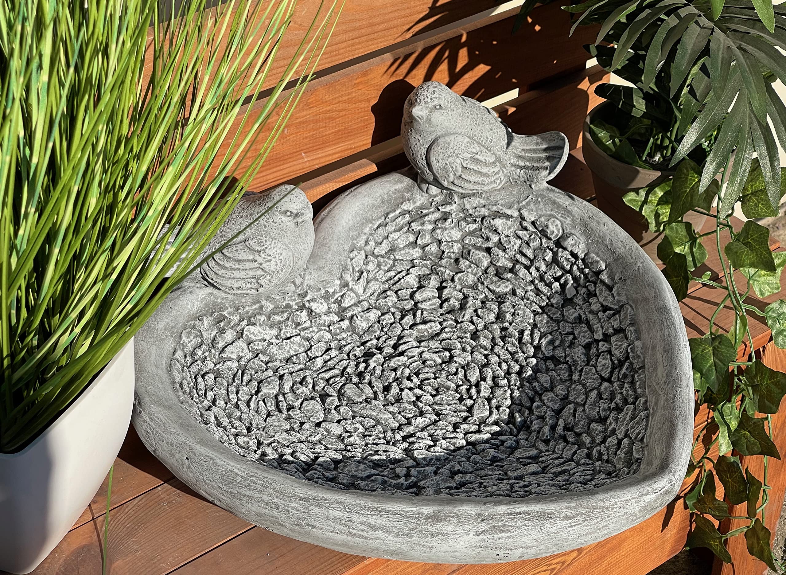 stoneandstyle Bebedero para pájaros XL con 2 pájaros, piedra fundida, resistente a las heladas, para invierno, 13 x 34 x 34 cm