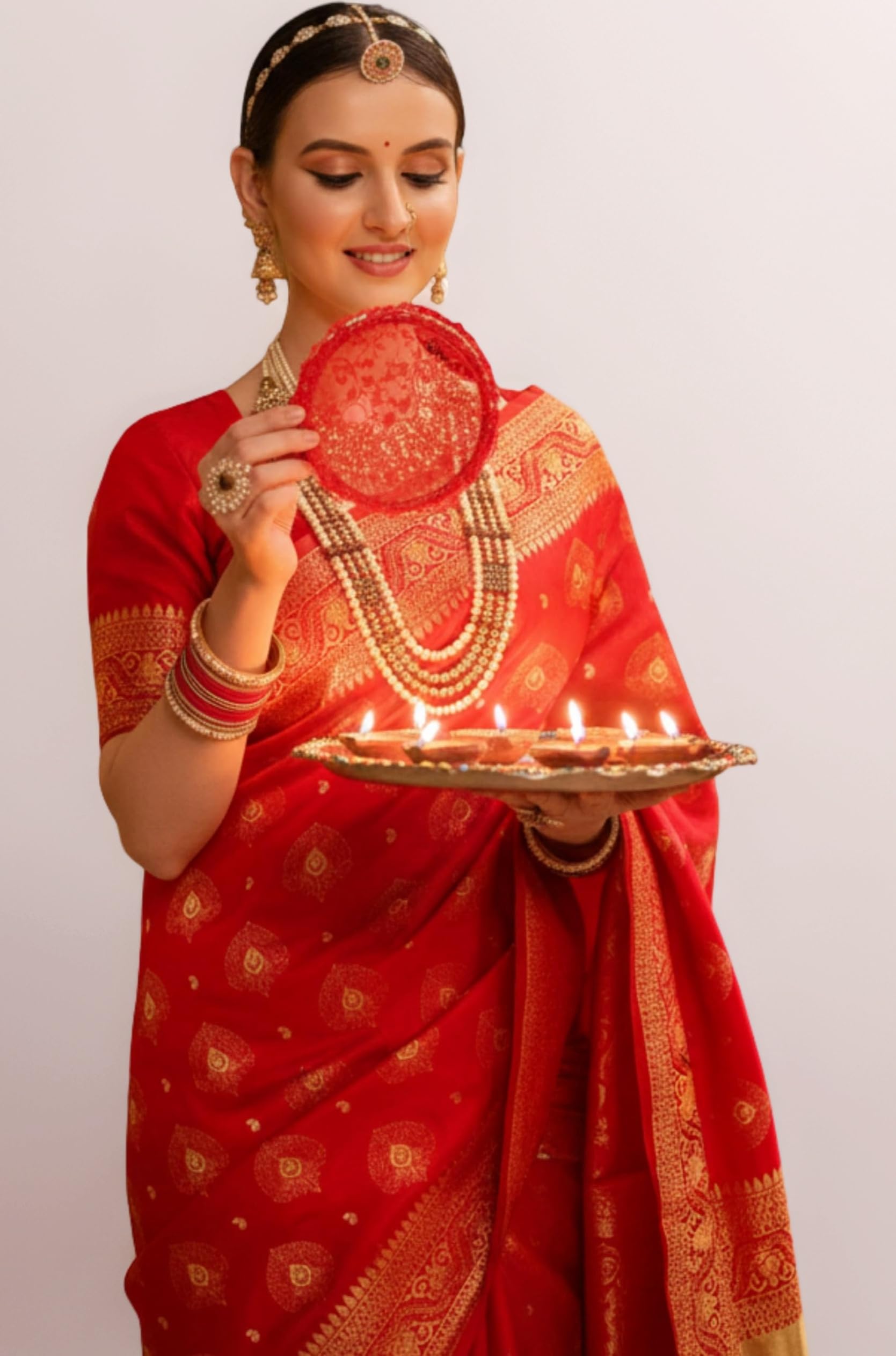 Women's Paithani Silk Blend Woven Saree With Blouse Piece |Wedding Saree | Red Saree