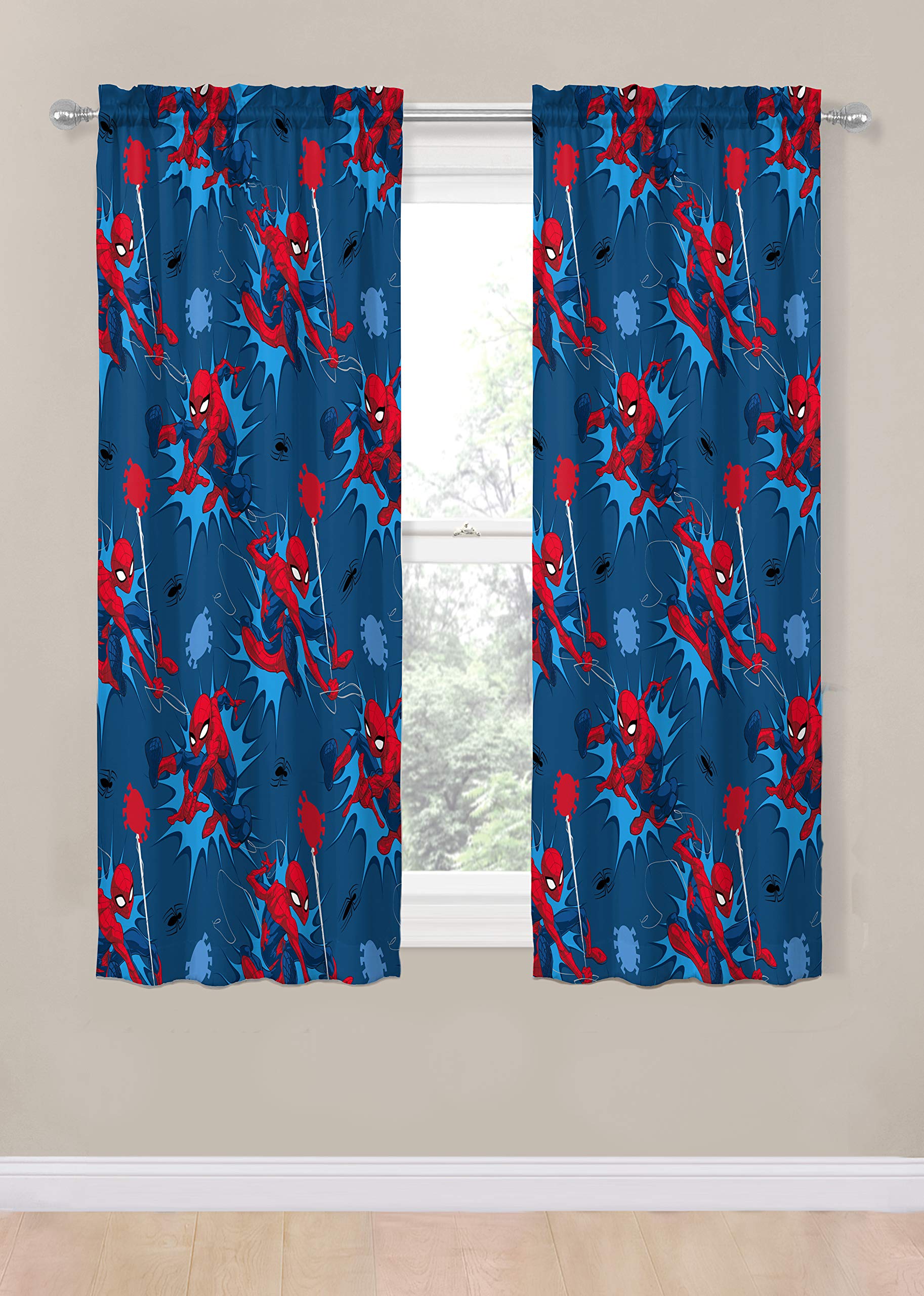 Jay Franco Lot de 4 rideaux de fenêtre pour enfants comprenant 2 embrasses, belle décoration de chambre à coucher et installation facile, bleu – Spiderman, 160 cm