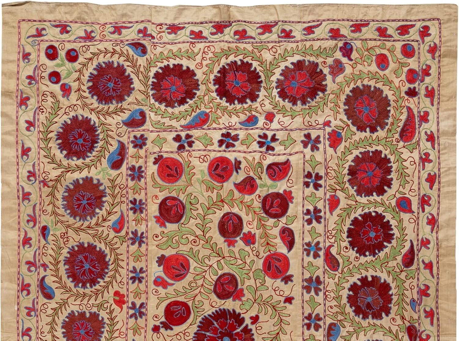 4.7x7 Ft Decorative Silk and Cotton Suzani Textile, Brand-New Turkish Embroidery Wall Hanging or Bedspread. RS18