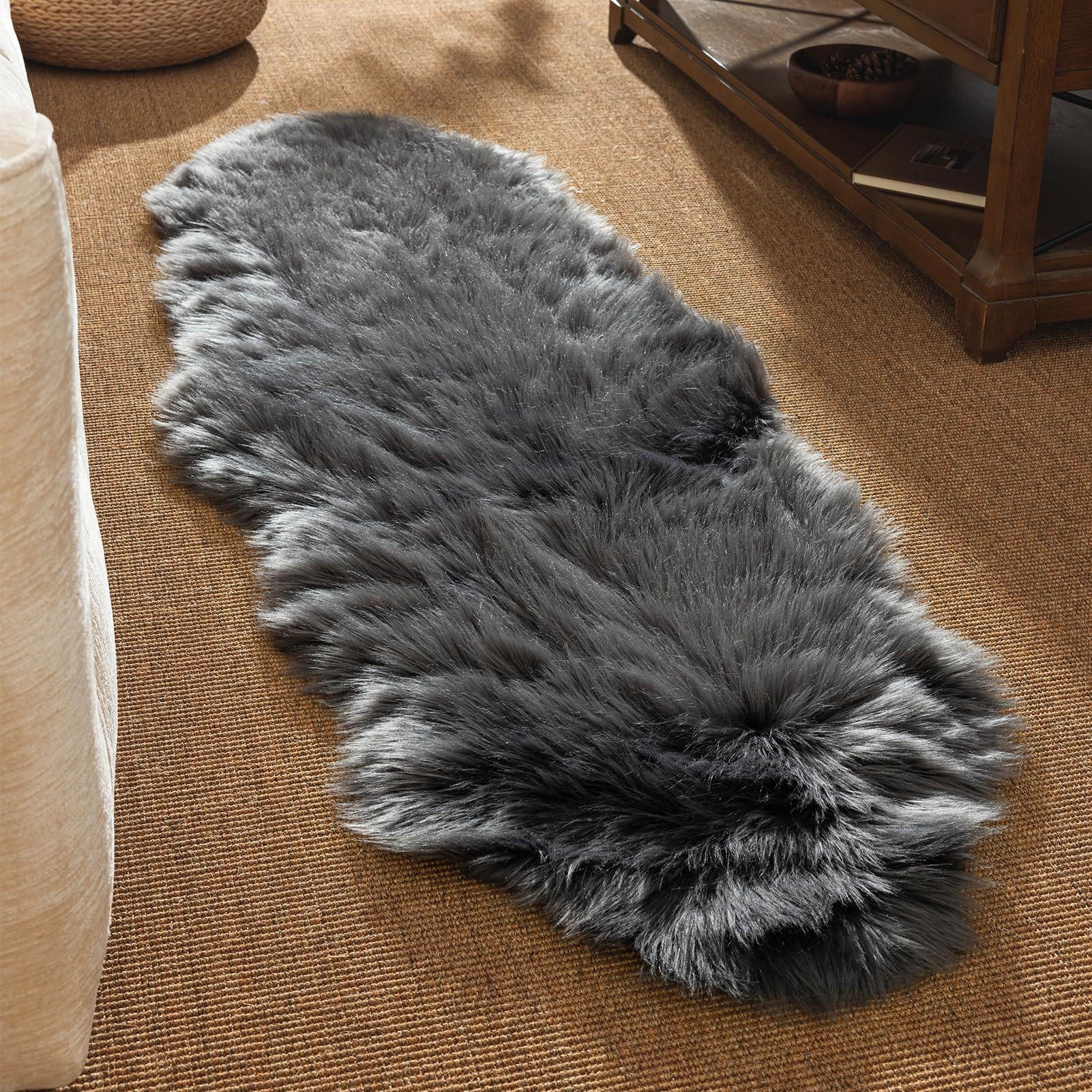 Ashler - Alfombra de Piel de Oveja sintética, mullida, ultrasuave, Rectangular, Parte Inferior Mate, Lavable a máquina, Shaggy para habitación de los niños, Dormitorio, Sala de Estar, Color Gris