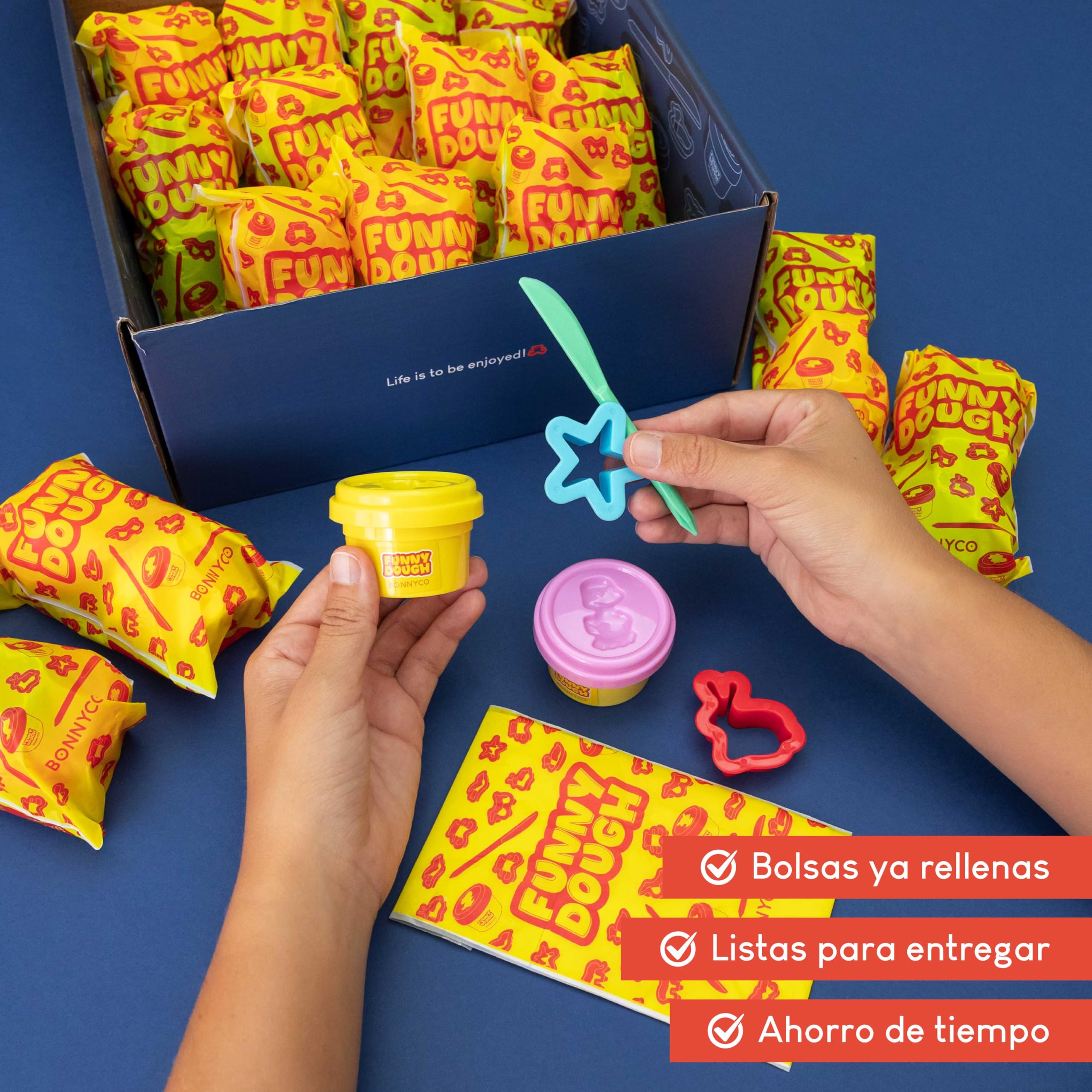 BONNYCO Set Plastilina con Moldes y Bolsas Sorpresa Pack 16 Regalos Cumpleaños Niños Colegio 3-9 Años. Detalles Alumnos Fin de Curso, Ideas Regalitos para Invitados, Relleno Piñata