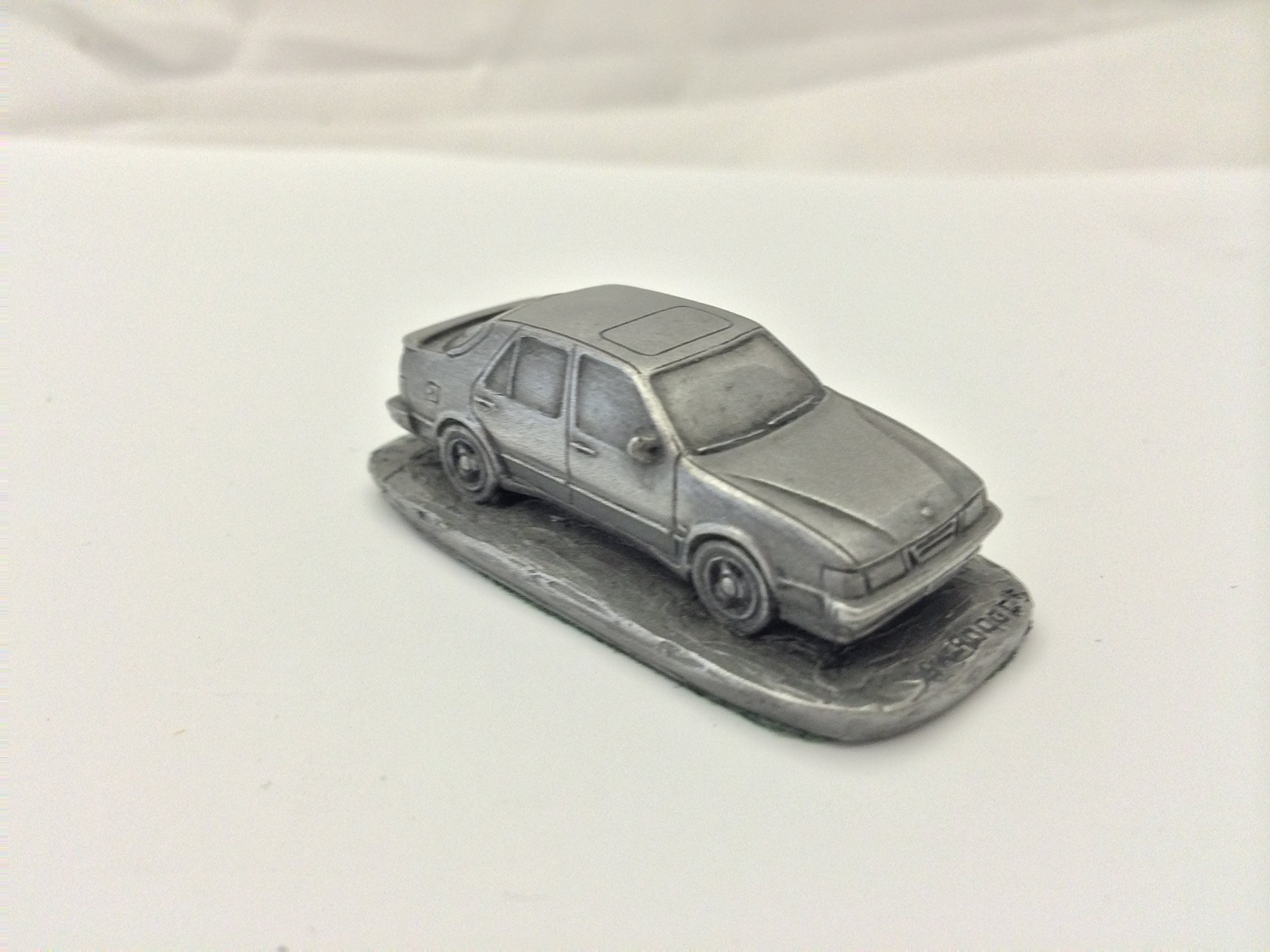 Saab 9000 CS 1.92 SCALE MODEL CAR BY PRIDE IN DETAILS