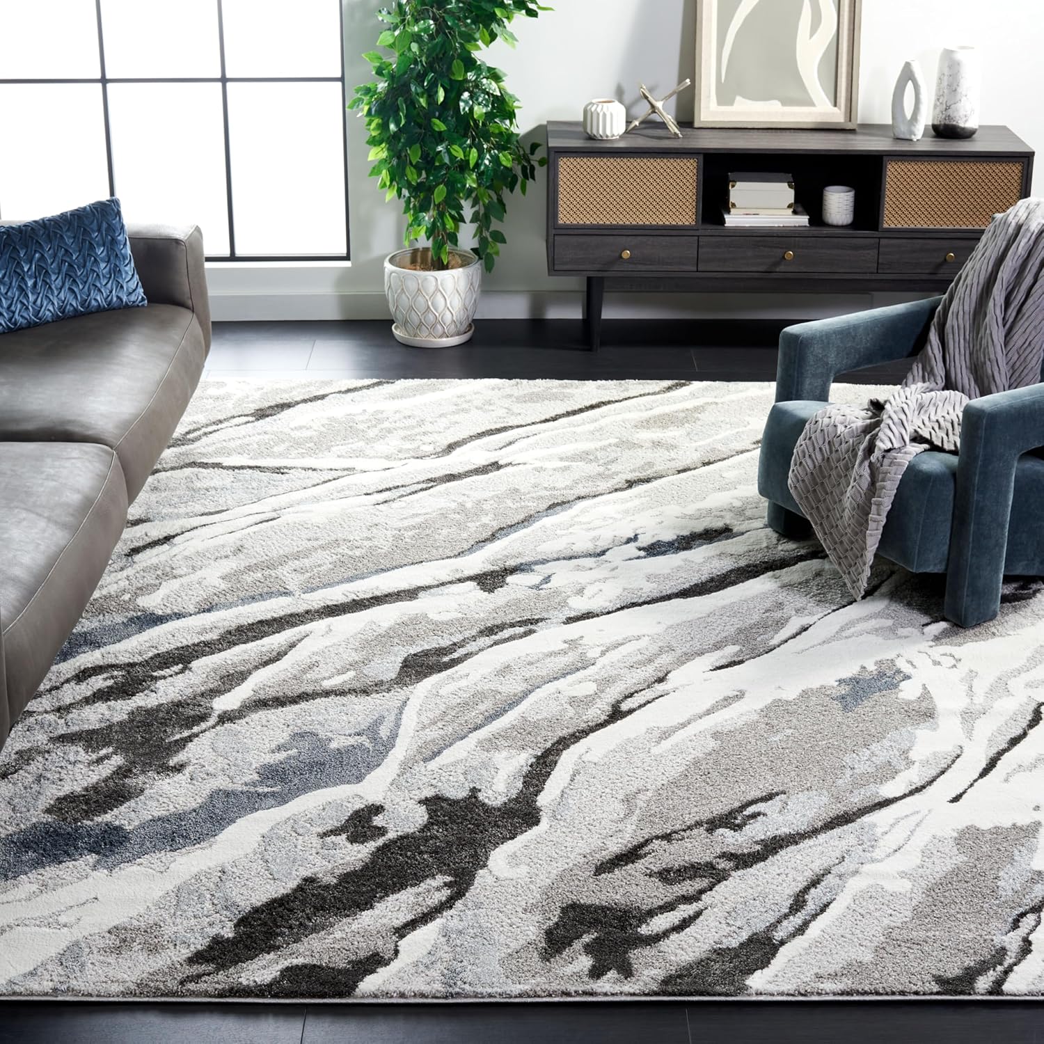 SAFAVIEH Century Collection Runner Rug - 2' x 8', Grey & Blue, Modern Abstract Design, Non-Shedding & Easy Care, Ideal for High Traffic Areas in Living Room, Bedroom (CTY382F)