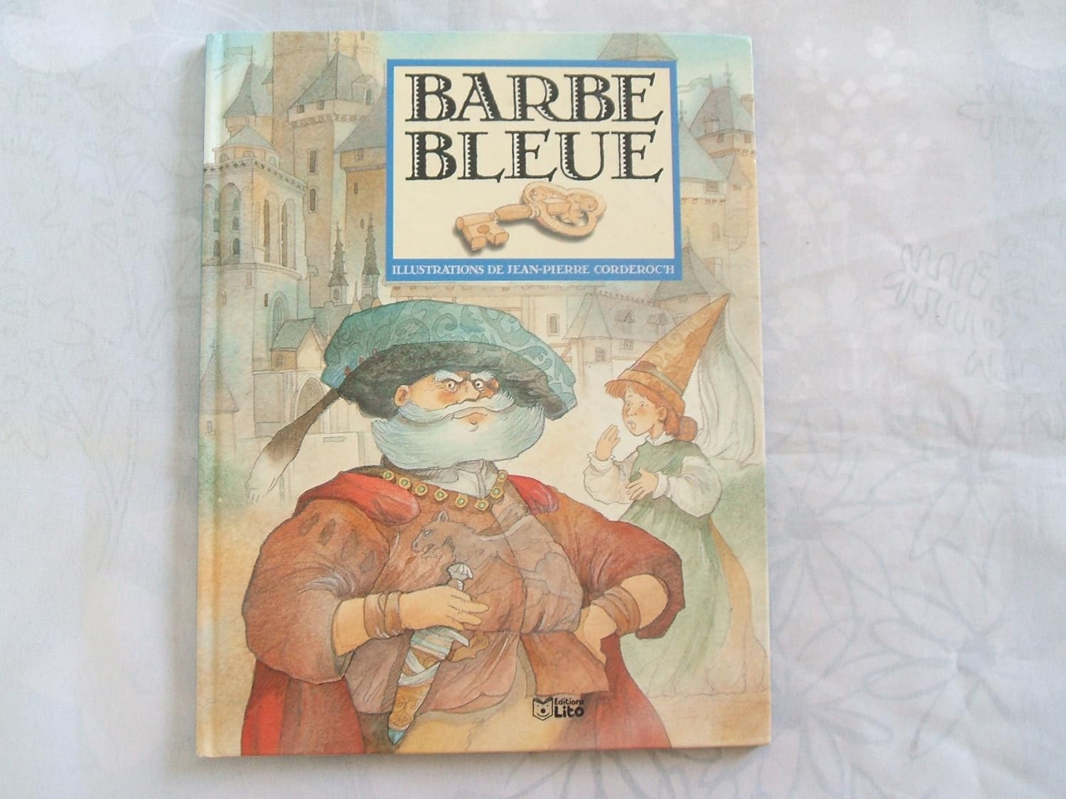Page De Garde Conte Grimm Et Perrault Barbe Bleu Amazon.com: Barbe Bleue: 9782244485157: Charles Perrault: Books