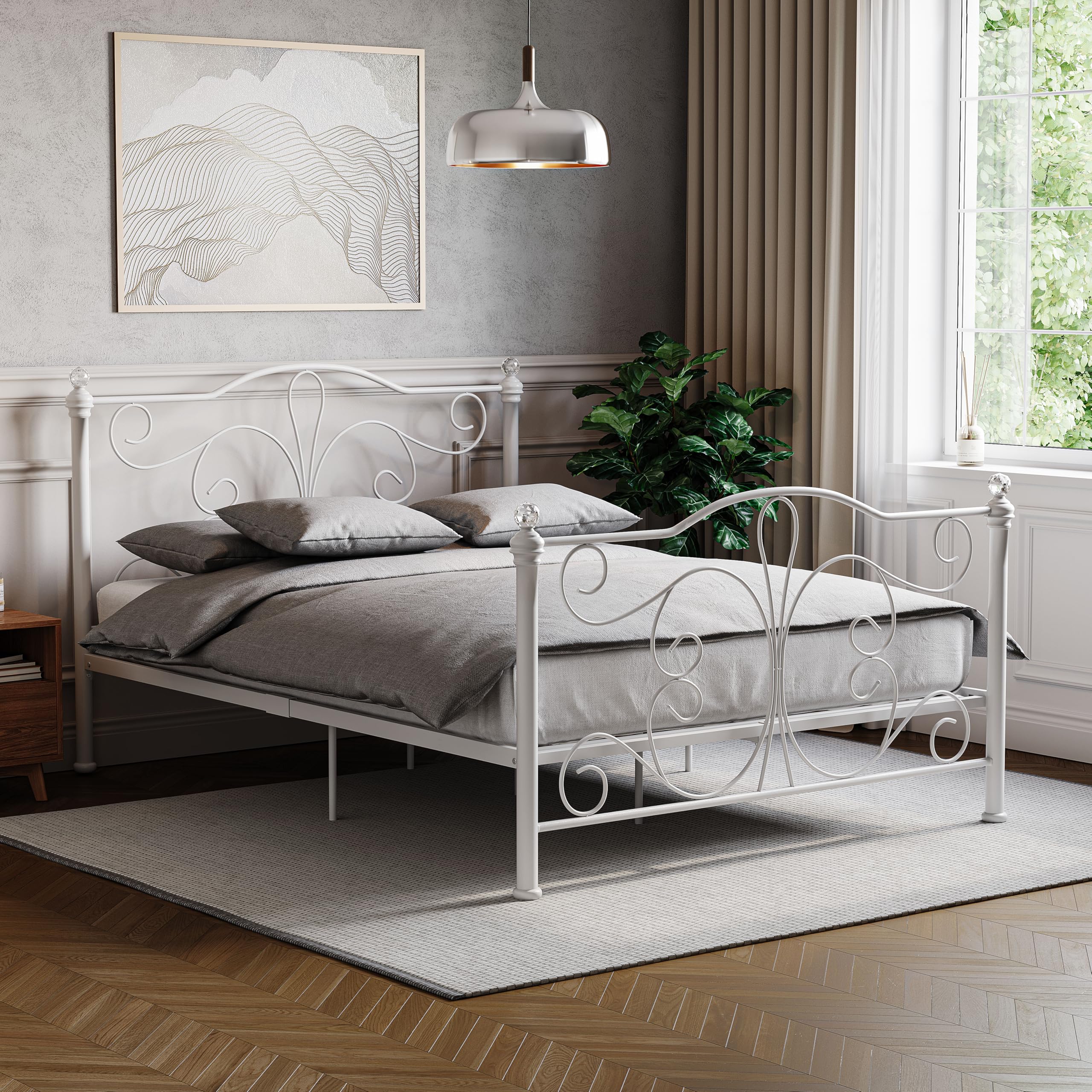 Vida Designs Chicago Double Bed, 4ft6 Bed Frame Metal Headboard High Foot End Bedroom Furniture, White