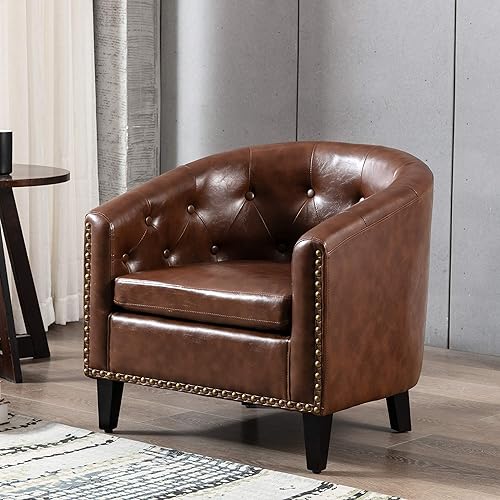 Sillón de barril con respaldo copetudo y asiento acolchado, silla de lectura tapizada con ribete de cabeza de clavo y patas de madera cónicas, silla