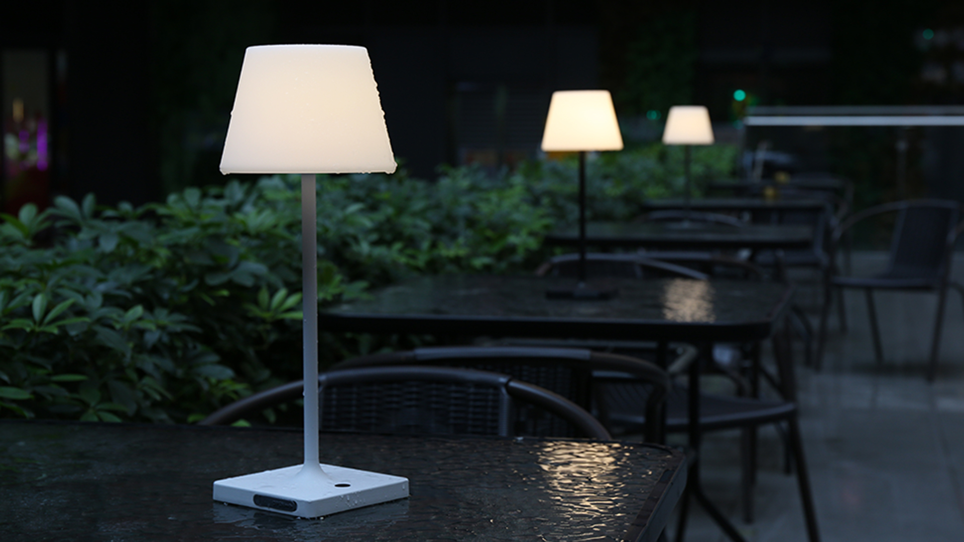 WEILAILUX Outdoor Battery Operated Table Lamp Waterproof, 4000mAh Cordless Table Lamp Rechargeable, Touch Dimmable Desk Lamp, LED Night Light for Patio Camping Restaurant Home, H15in, Orange - Image 8