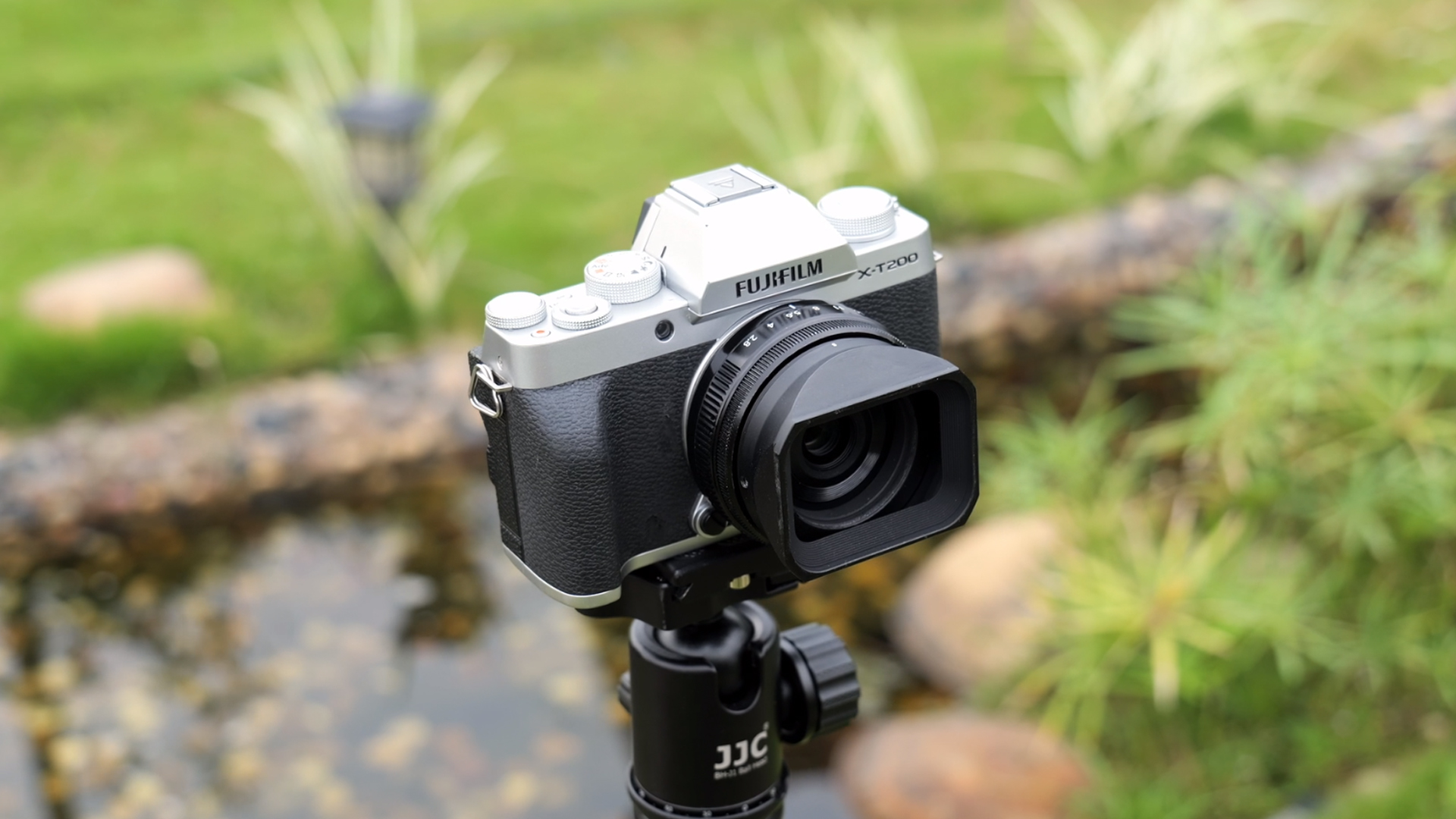 FUJIFILM Paresoleil LH-XF27 PH pour 27mm WR