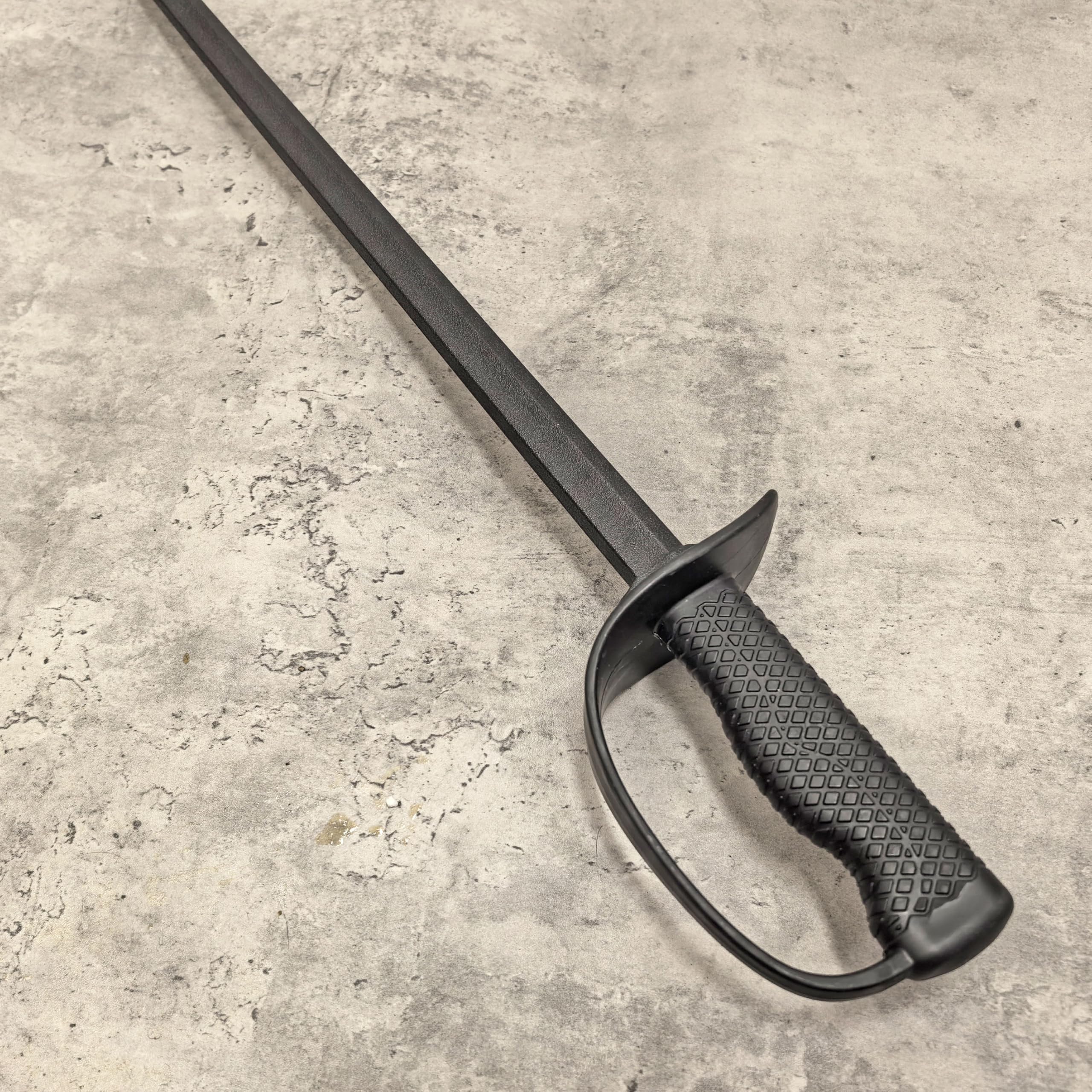 2 espadas largas de polipropileno de alta dureza, estilo europeo, prácticas, cosplay, de 38.5 pulgadas de largo