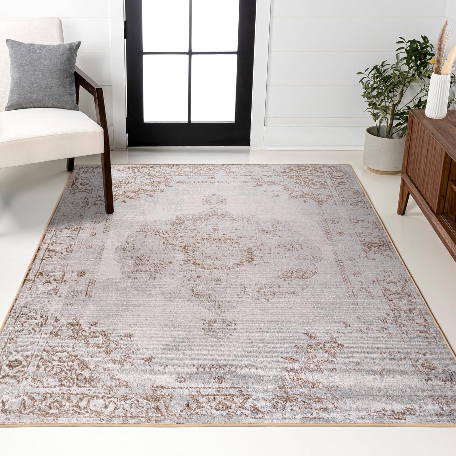 JONATHAN Y Rosalia Cottage Medallion Brown/Cream Indoor Area Rug, 4x6, Vintage, Bohemian, Easy-Cleaning for Living Room, Bedroom, Kitchen, Pet Friendly, Non-Shedding (MDP402A-4) Brown/Cream 4'3" x 6' (Rectangular)