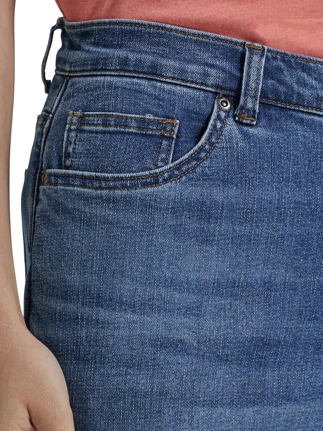 Lee Women’s Relaxed Fit Straight Leg Jean