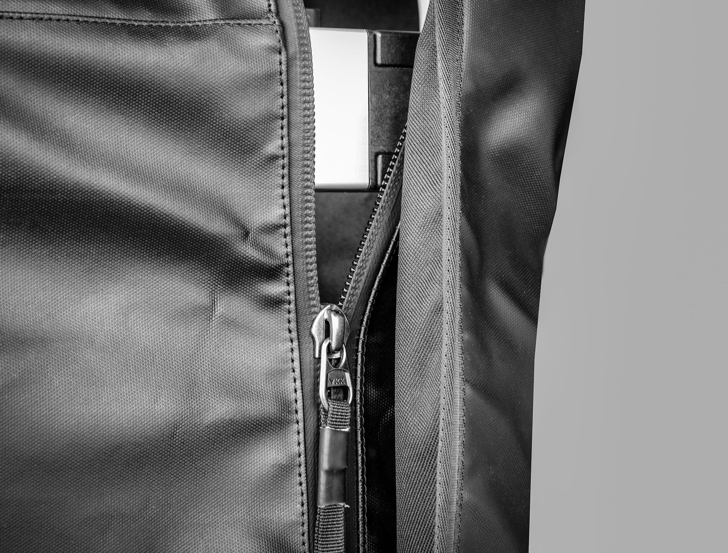 EUFAB 11651 Transportbox für Fahrradträger 350 l, Schwarz