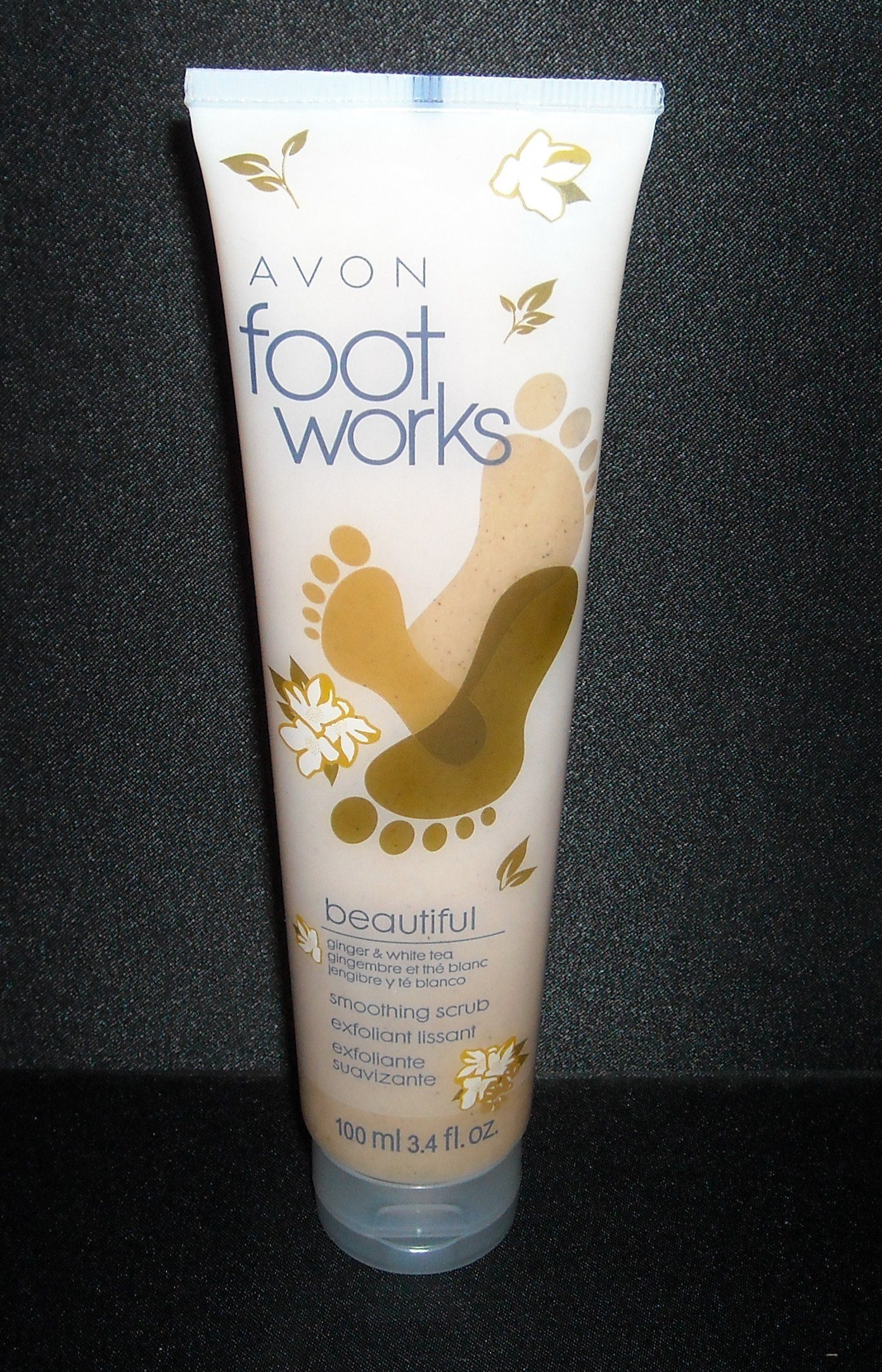 AVONFoot Works Beautiful Ginger & White Tea Smoothing Scrub