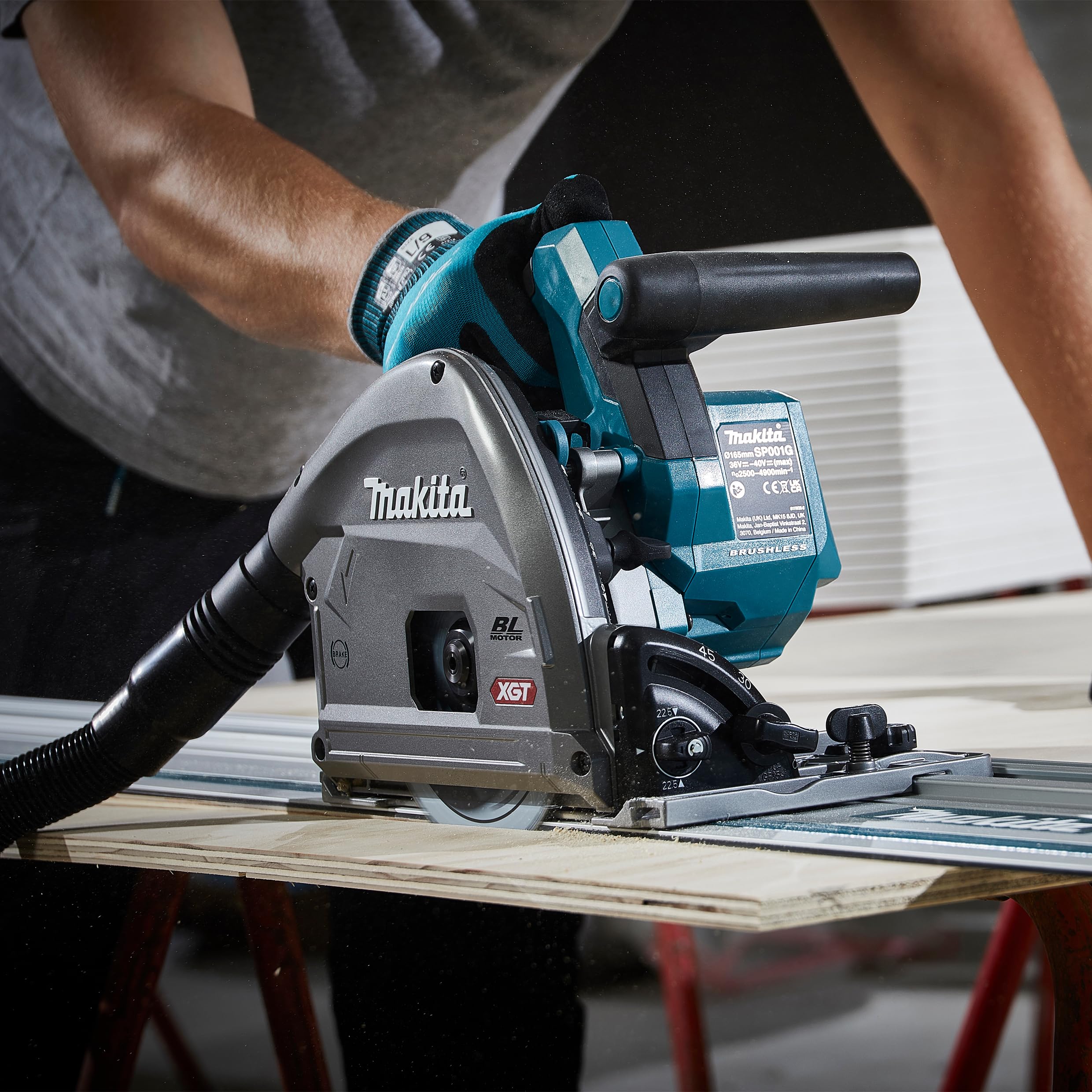 Scie plongeante 165 mm XGT 40V (Produit seul) avec puce bluetooth en makpac - MAKITA SP001GZ03