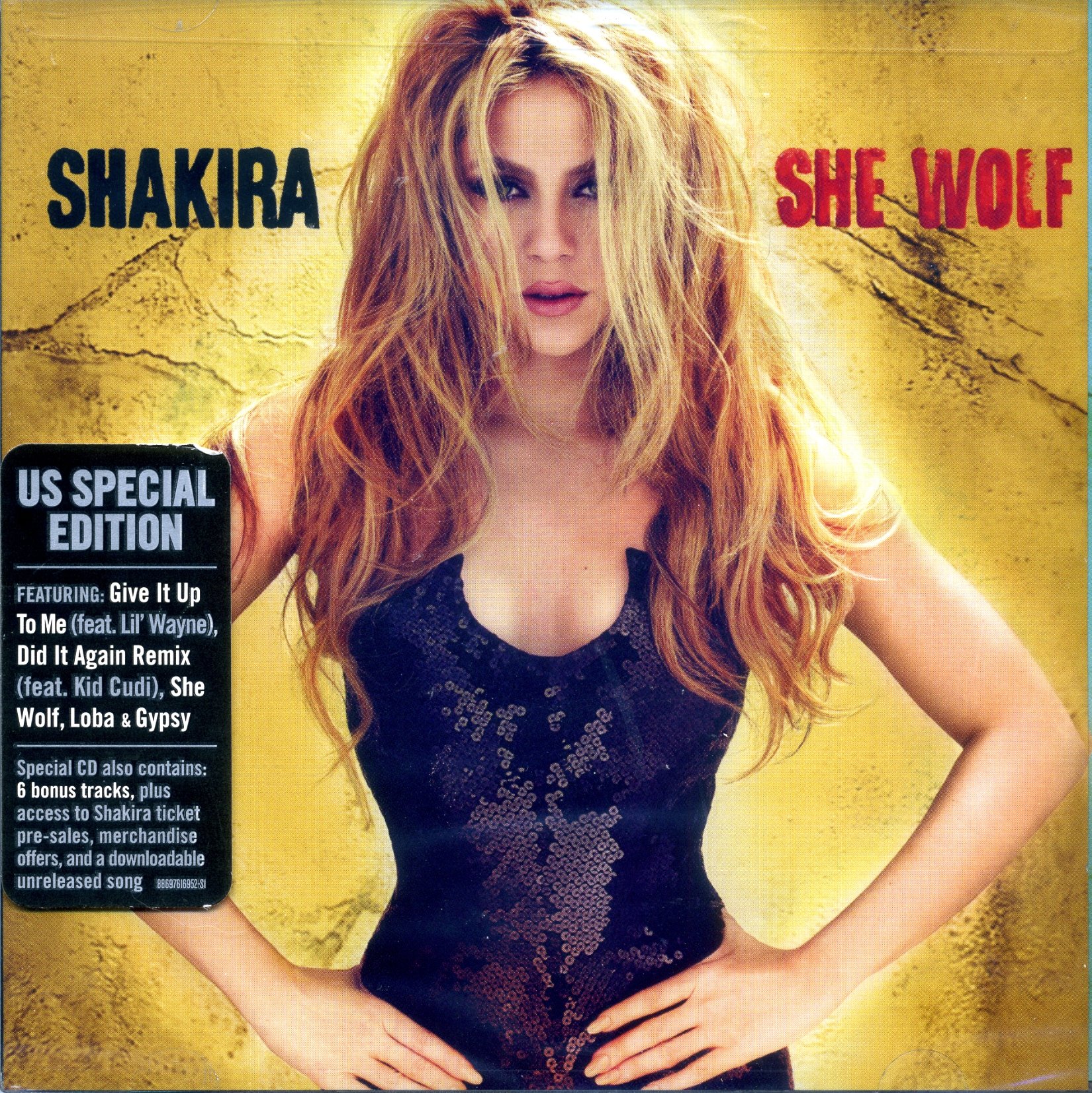 Shakira - She Wolf: Deluxe Edition (CD & DVD) - Amazon.com Music