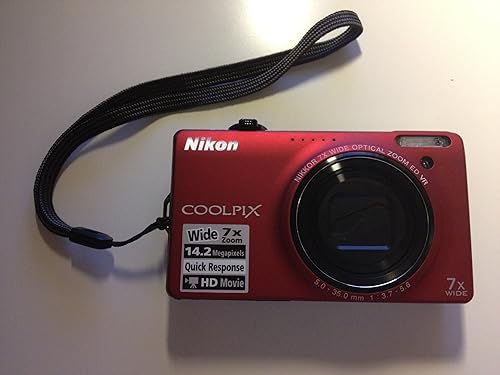 Nikon Coolpix S6000 - Cámara digital de 14 MP con zoom de reducción de vibración óptica (VR) 7x y LCD de 2.7 pulgadas (rojo)