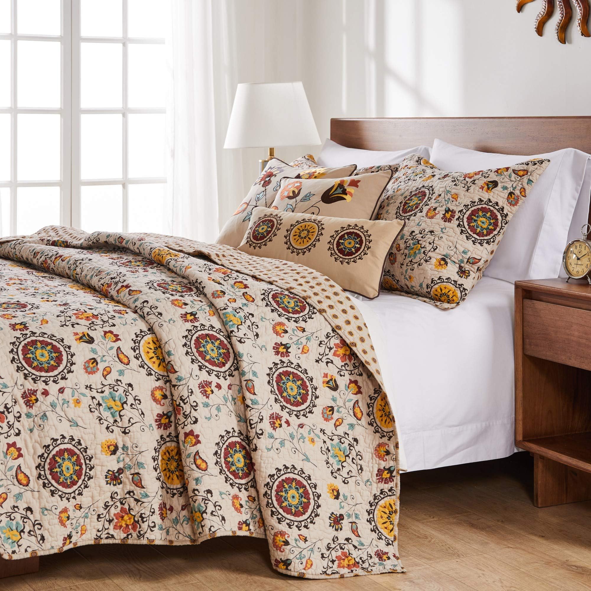 Greenland HomeGL-1508BMSK 3 Piece Marley Quilt Set
