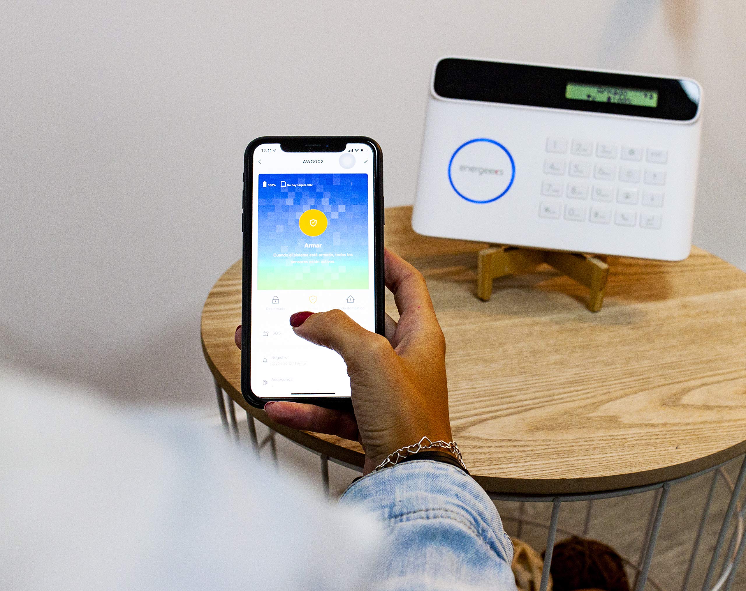 Energeeks - Sistema de Alarma WiFi - Compatible gsm - Protección Hogar - Incluye Sirena y Sensores de Movimiento/Apertura - hasta 60 Sensores Adicionales - App Móvil - Compatible con Alexa/Google