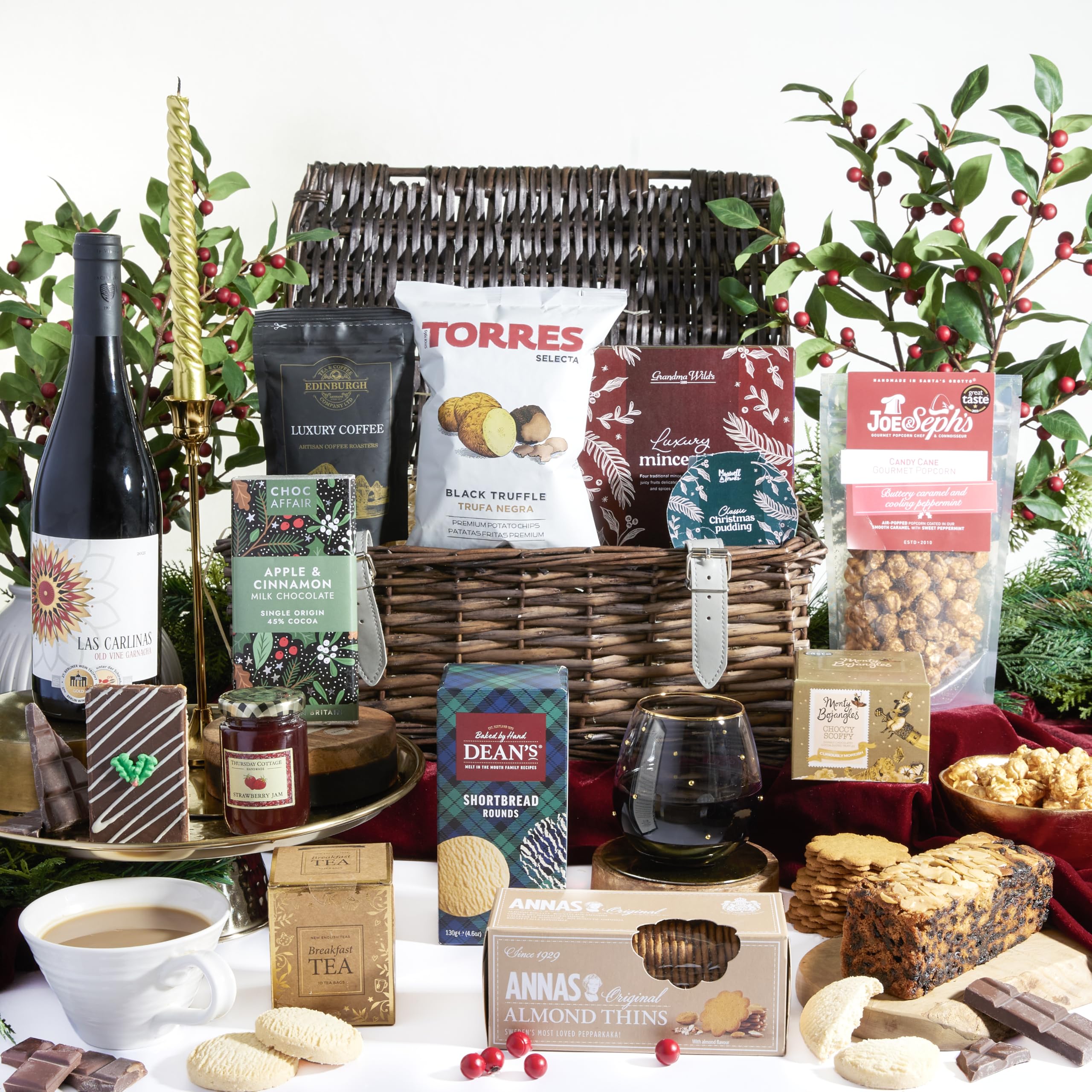 Christmas Hamper - The Magic of Christmas Deluxe Hamper Filled With Traditional Christmas Food & Wine, Hampers Gourmet Gifts, Food Hampers for Women, Christmas Hampers for Couples, Red Wine Gift Set