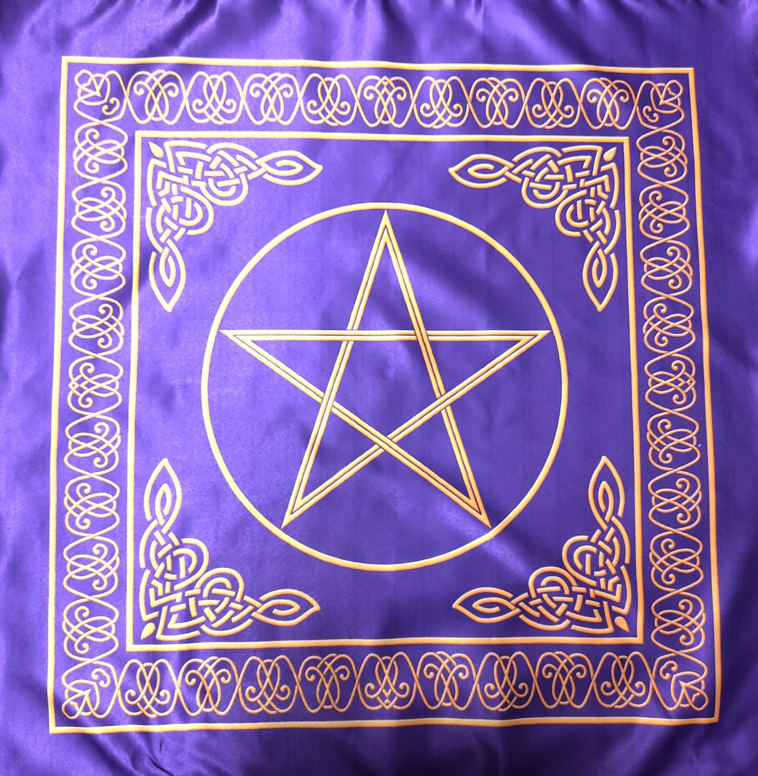 Tarot Supplies – Pentacle Purple Satin Altar/Tarot Cloth 25″x25″ (B09MKL2FB2) Amazon Price History, Amazon Price Tracker