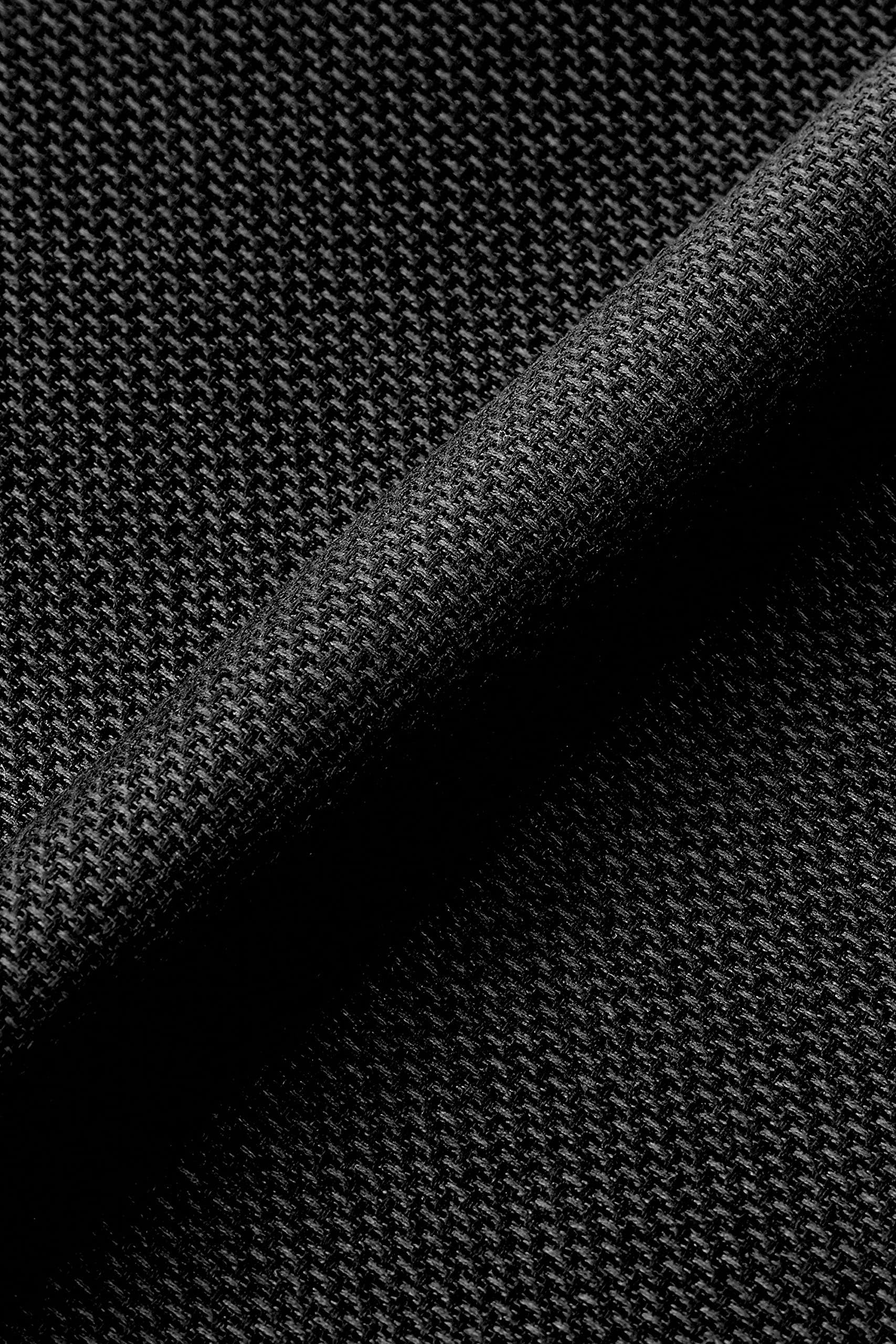 DMC Charles Craft Gold Standard Aida 14 Count 15"X18" Box, Black