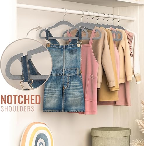 Miniatura 9 de Ganchos de ropa para bebés para armarios, muescas únicas para antideslizantes, perchas de terciopelo de alta resistencia para niños y niños pequeños