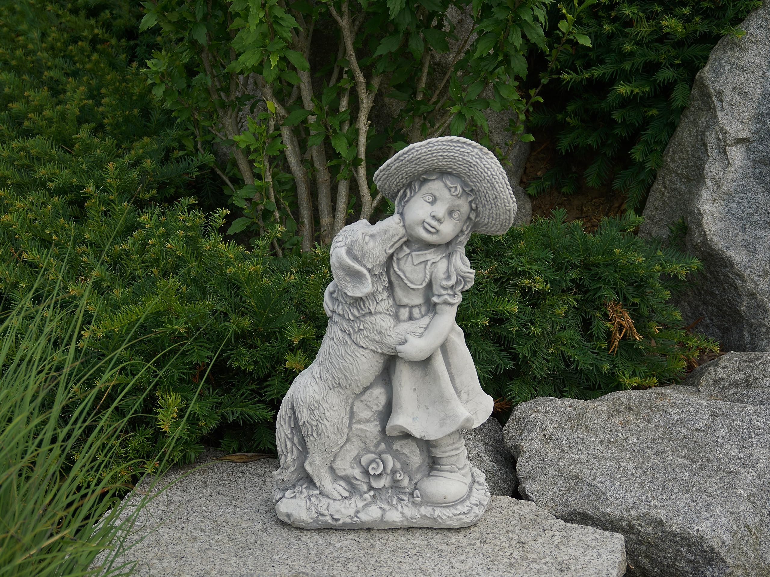 gartendekoparadies.de Mädchen mit Hund, Steinfigur H. 47 cm, 13 kg, Grau, frostsicher aus Steinguss für Außenbereich