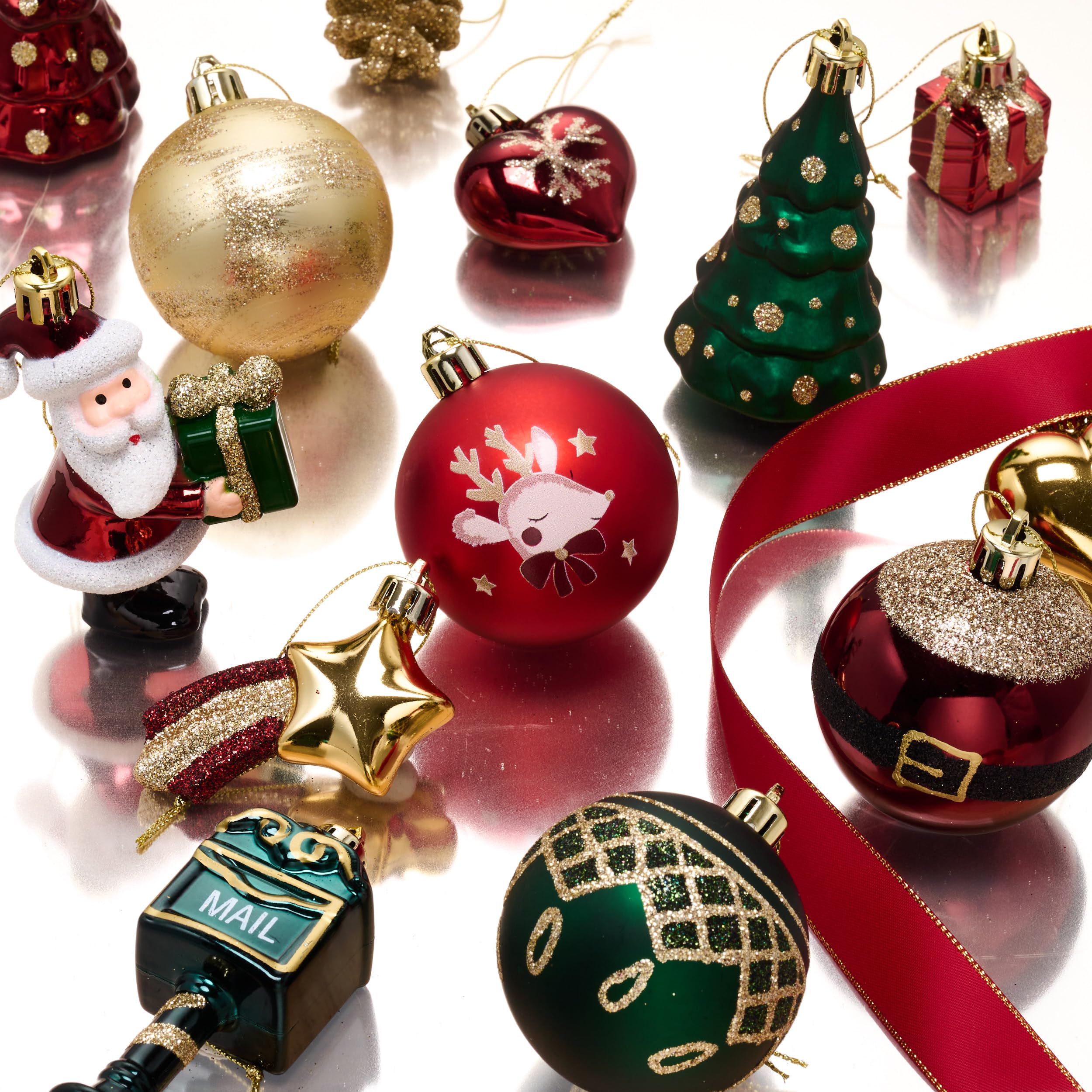 Valery Madelyn Lot de 40 boules de Noël avec paquet cadeau - Décoration de sapin de Noël avec crochet de suspension - Rouge vert doré