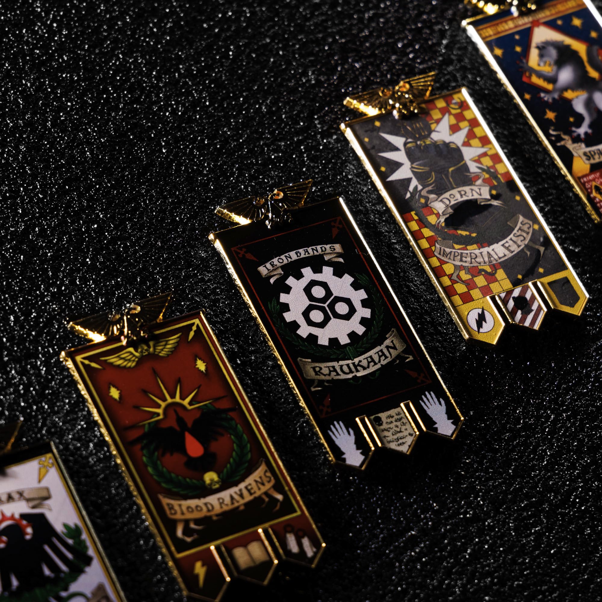 Starforged Space Marines Chapter Banner Collection Refrigerator Magnet Warhammer 40K-Black Templars, 80mm*35mm - Image 3
