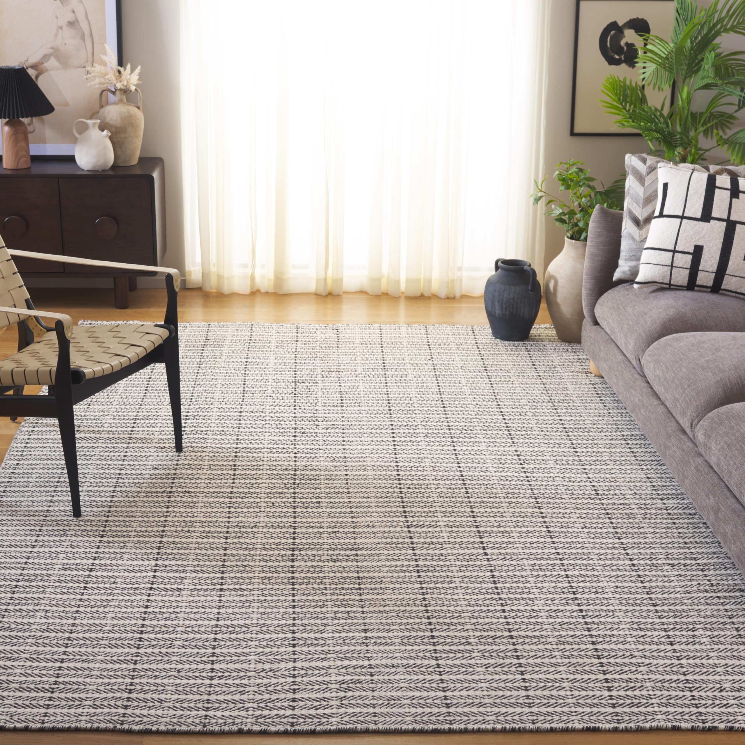Amazon.com: SAFAVIEH Vermont Collection Area Rug - 9' x 12', Black