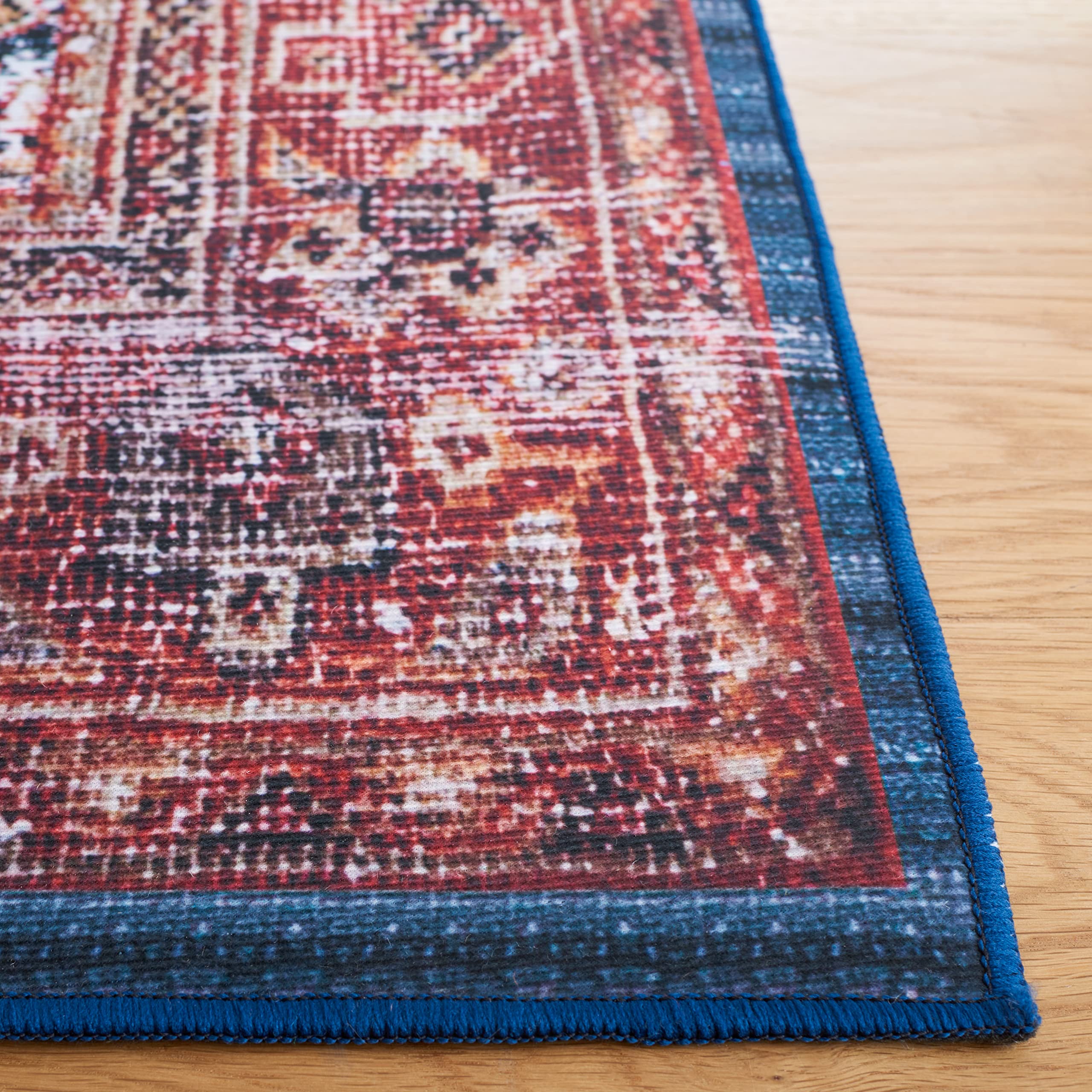 SAFAVIEH Tapis Traditionnel Rug Idéal pour Les Zones à Fort Passage - Lavable en Machine et Antidérapant - Tucson Collection, Tapis à Poil Court, in Bleu Marine et Rouille, 91 X 152 cm