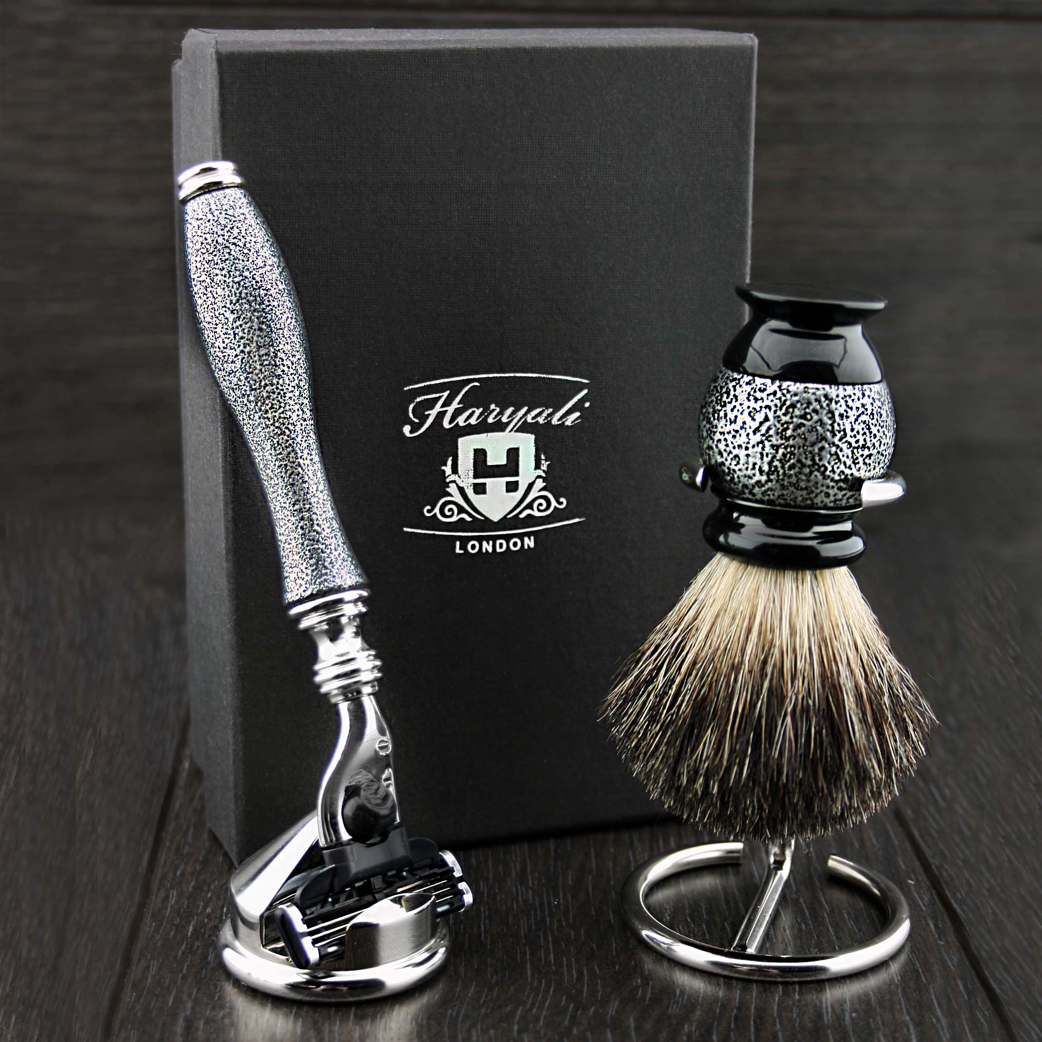 Haryali London 4 Pc Mens Shaving Kit 3 Edge Razor With Black Badger Hair Shaving Brush, Razor Stand and Brush Stand Perfect Set For Men