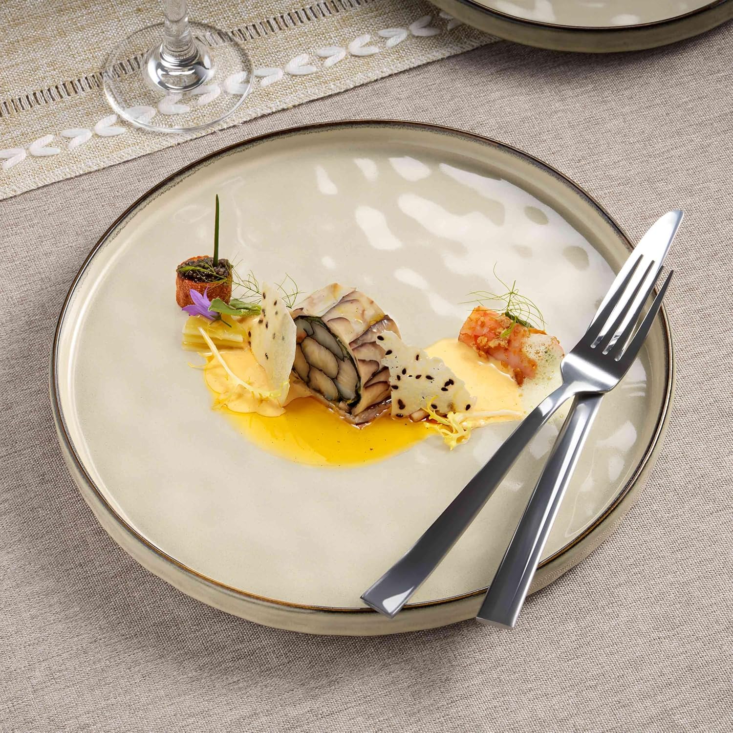 Herogo Dinnerware Dishes Sets for 4, 12 Pieces Ceramic Plates and Bowls Sets, Kitchen Dining Dishes, Dishwasher & Microwave Safe, Cream Khaki