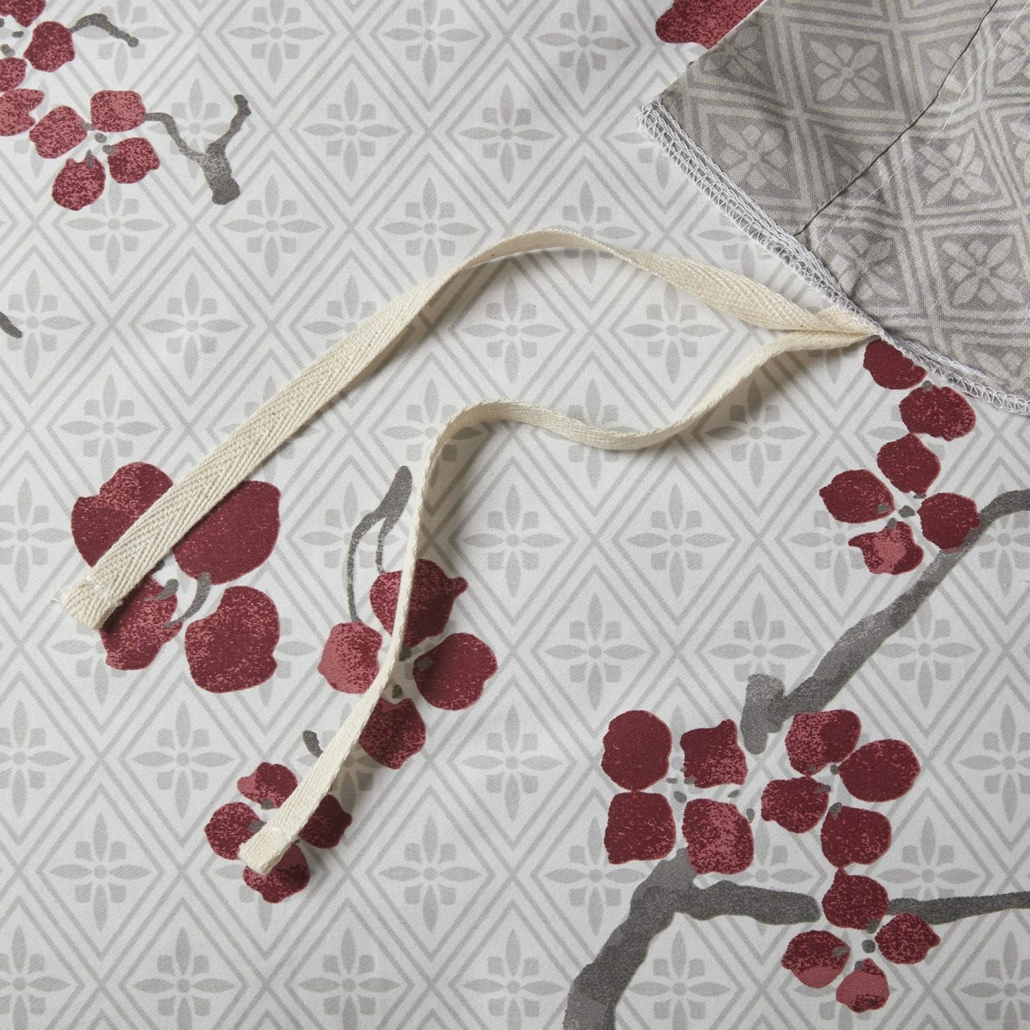 N Natori Cherry Blossom Duvet Cover King Size - Red, Grey , Cherry Blossom Duvet Cover Set – 3 Piece – 100% Cotton Sateen Light Weight Bed Comforter Covers (NS12-2006)