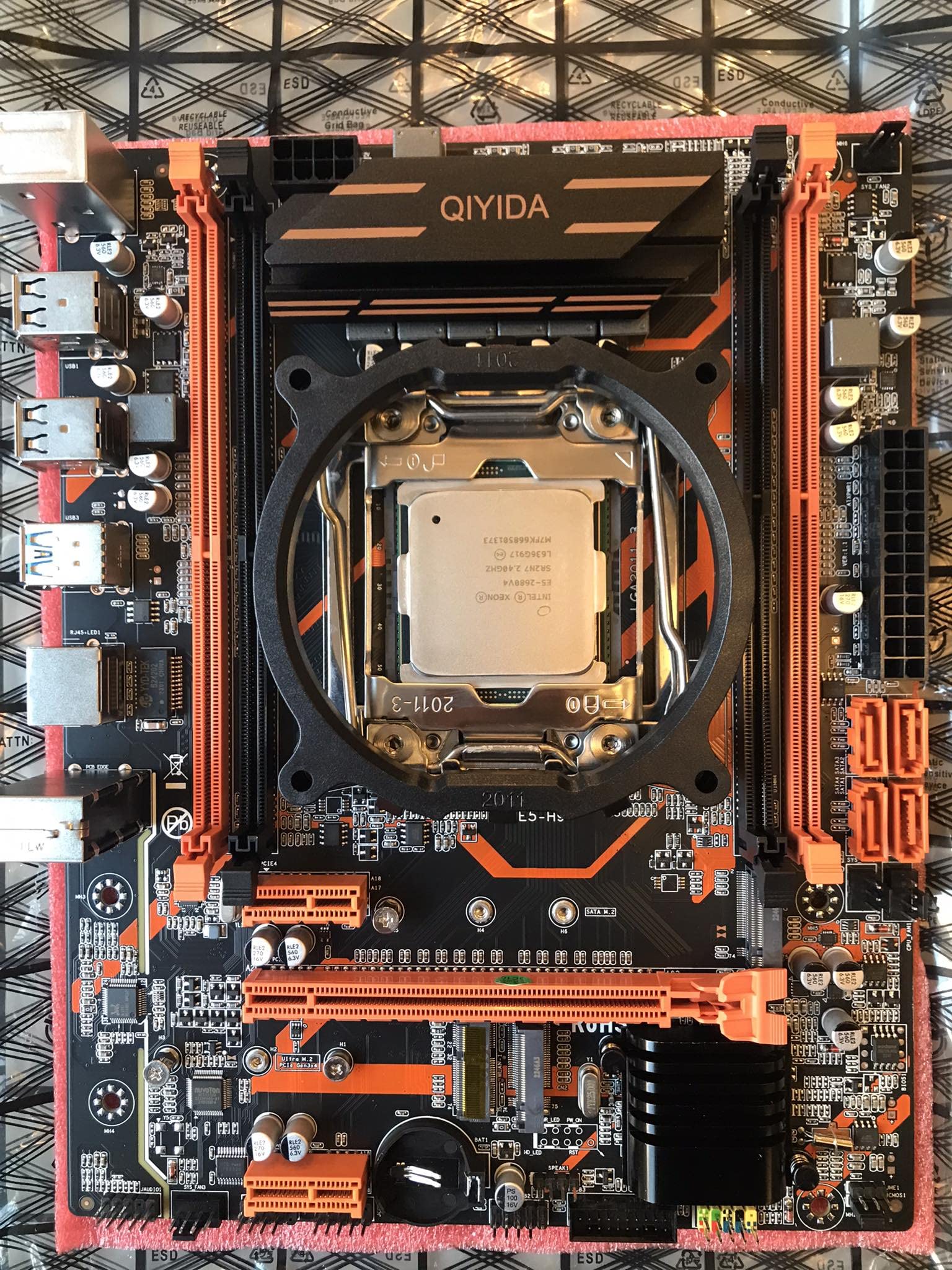 Kit PC Gamer X99 Xeon E5 2680v4 14 Core (Ryzen 5 5600) + 16GB DDR4 + SSD 512GB + Cooler 2 Ventole LED