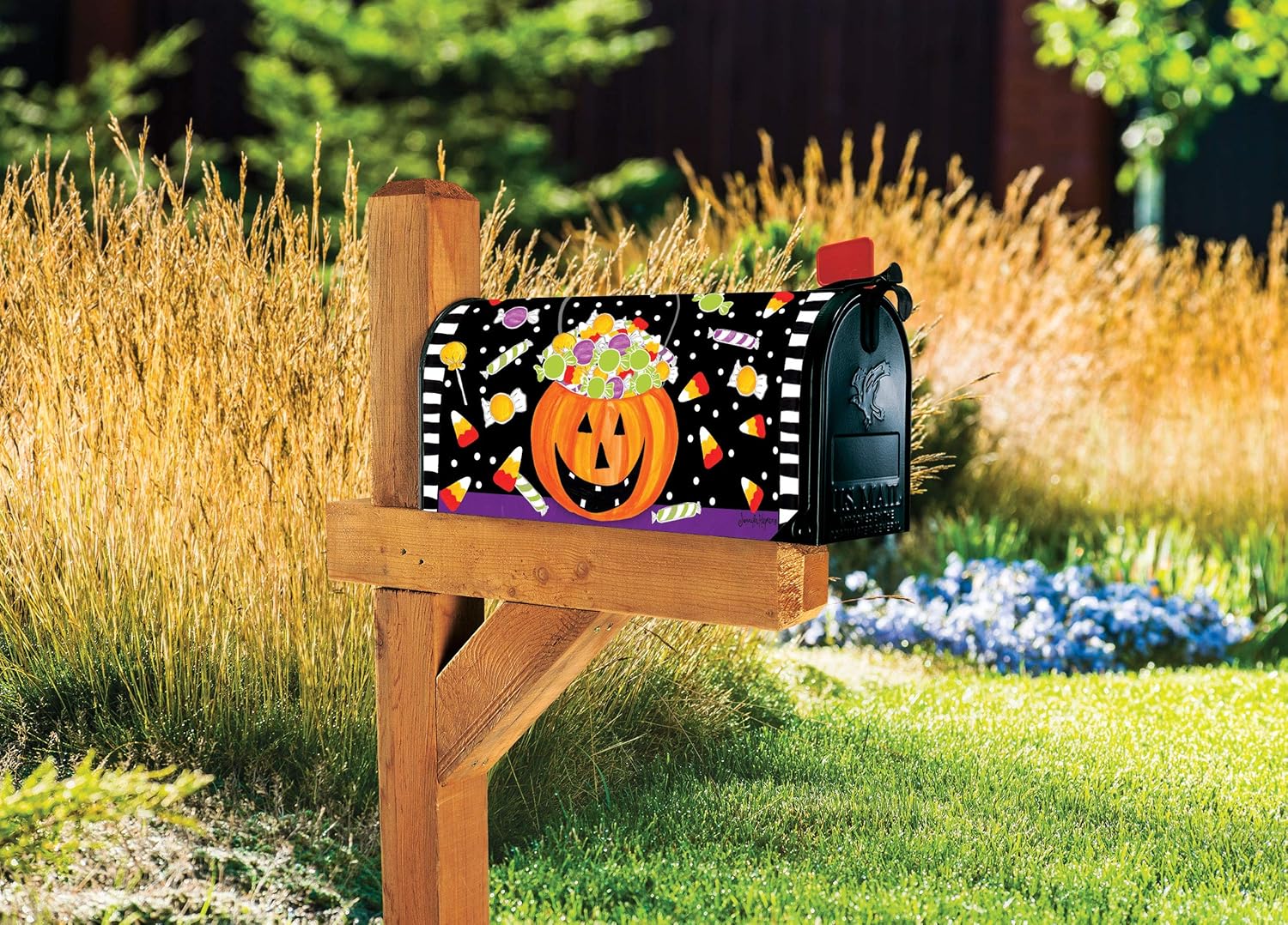 MailWraps Studio M The Original Magnetic Mailbox Cover, Decorative Fits Standard Size 6.5 x 19 Inch Mailbox, Weather Resistant Vinyl, Halloween Candy