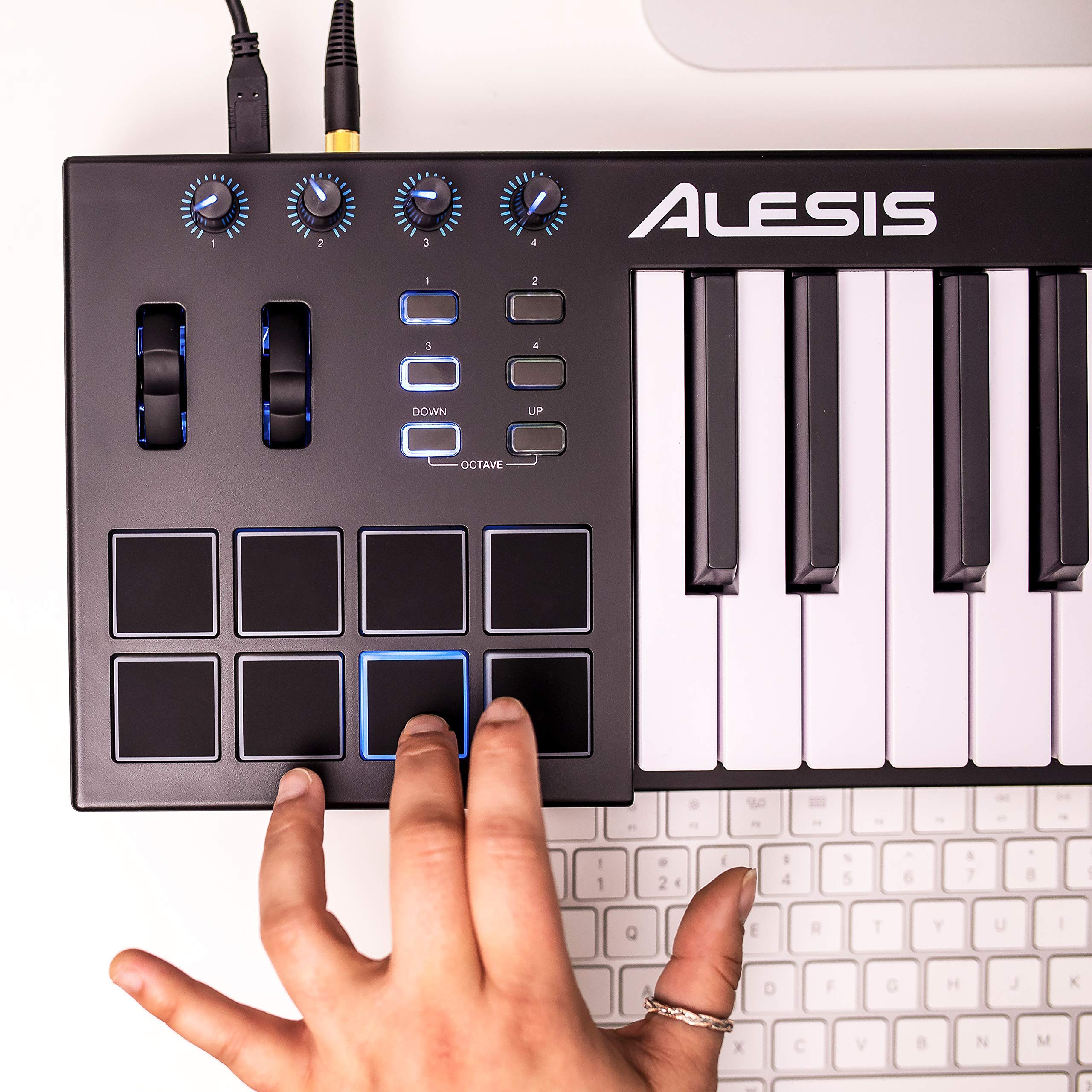 Amazon.com: Alesis V25 | 25 Key USB MIDI Keyboard Controller with