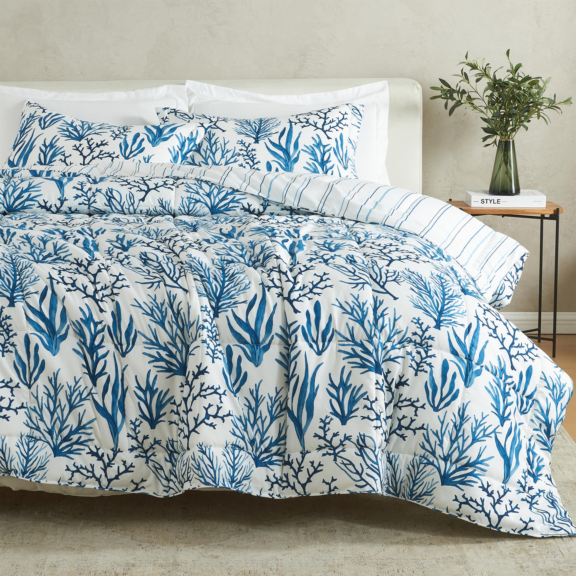 Great Bay HomeTwin Reversible Comforter Set | Down Alternative Navy Coral Print 2 Piece Comforter Sets | All Season Bedding, Bedroom Decor for Women and Men (Twin/Twin XL, Navy Sea Coral/Stripe)
