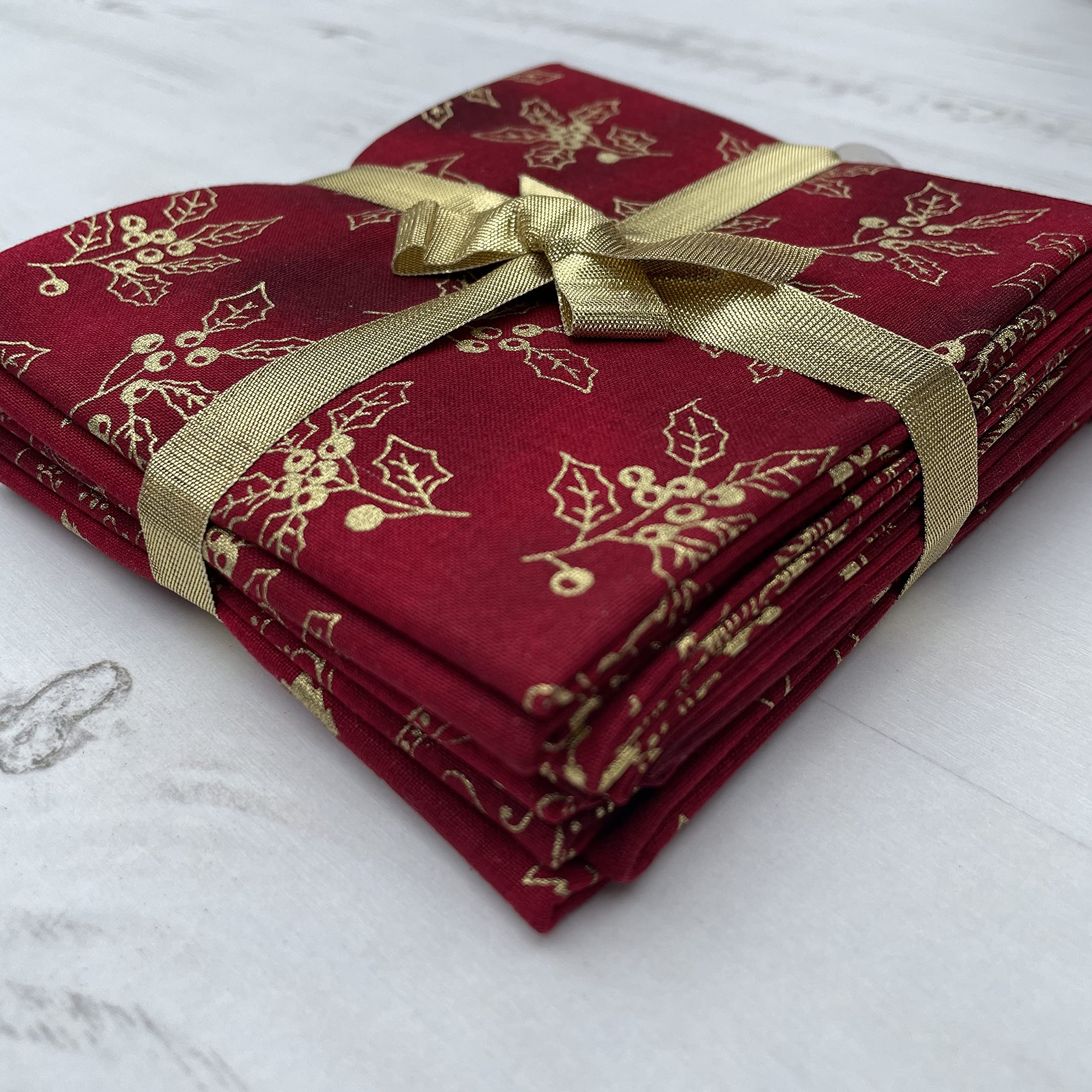 John Louden 100% Cotton Christmas Xmas 5 Pack Fat Quarter Fabric Bundle for Patchwork Quilting Sewing Crafts | 19" x 20" (50cm x 52cm) (Blenders Red)